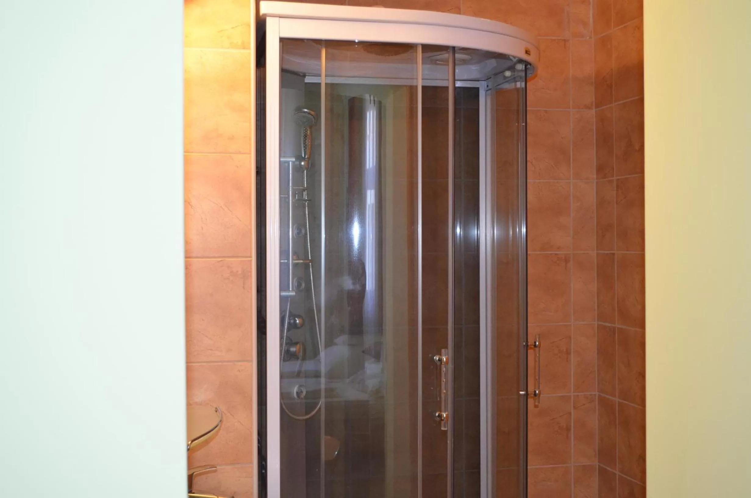 Bathroom in Holdfényszállás