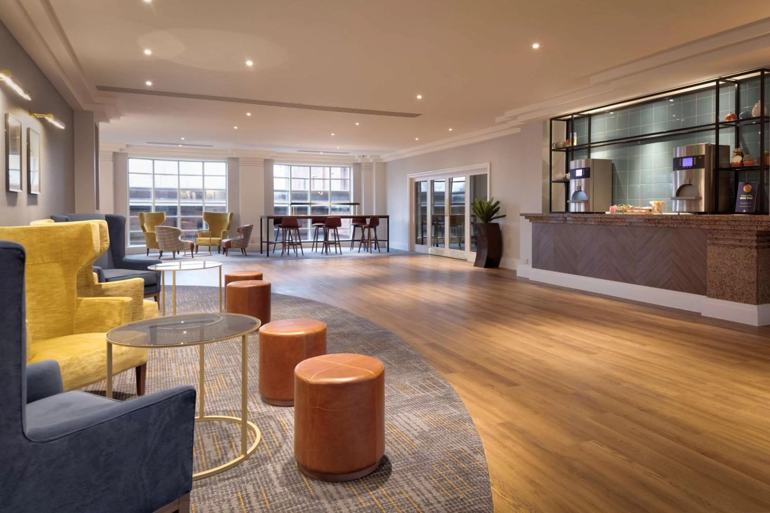 Lobby or reception in DoubleTree by Hilton Stoke-on-Trent, United Kingdom