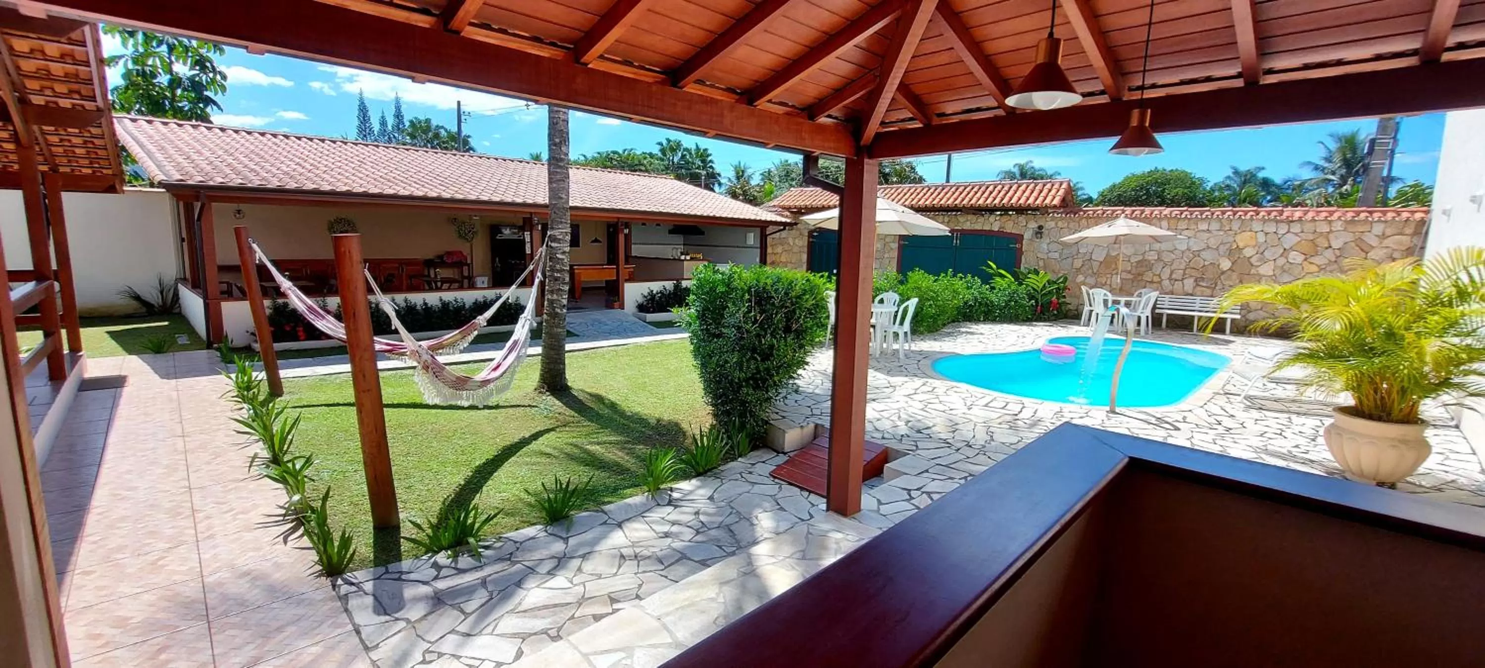 Day, Pool View in Pousada das Saíras