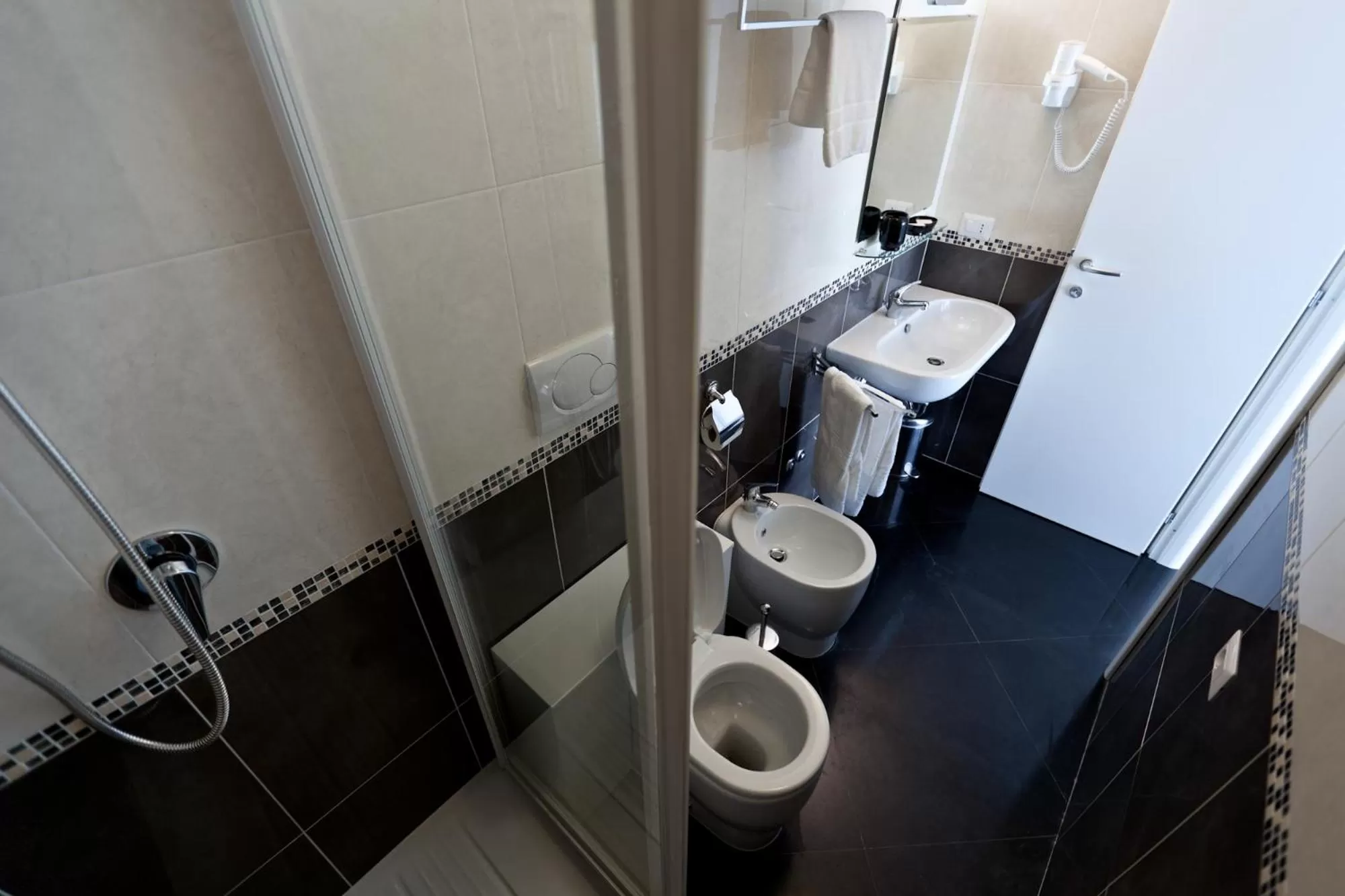 Bathroom in Heart of Rome Rooms