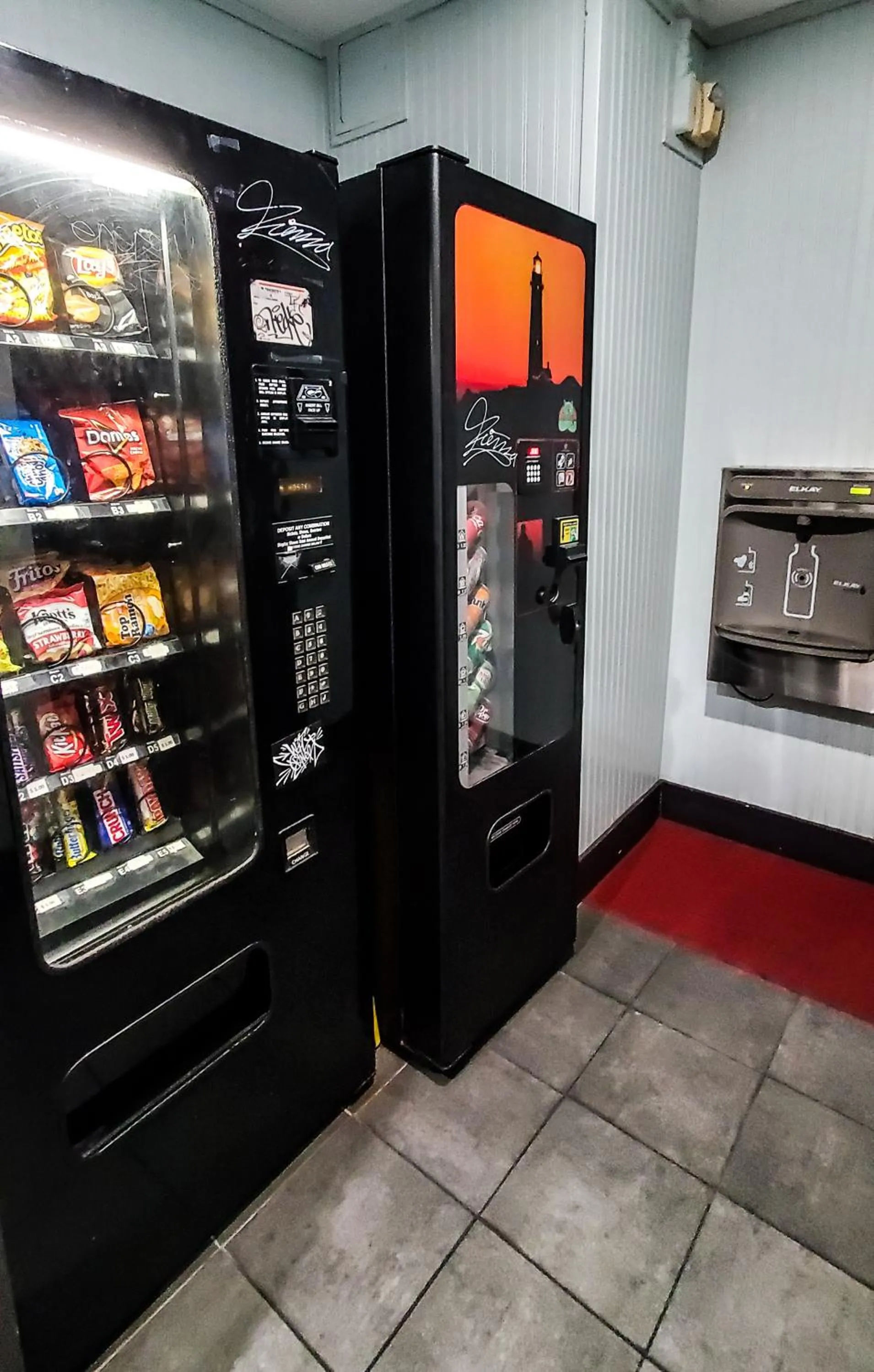 vending machine in Amsterdam Hostel