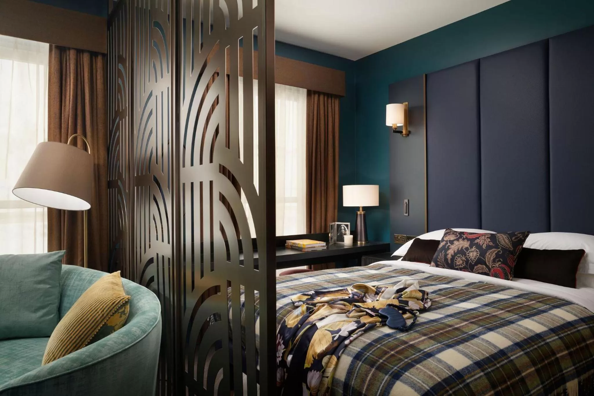 Bed in The Other House South Kensington