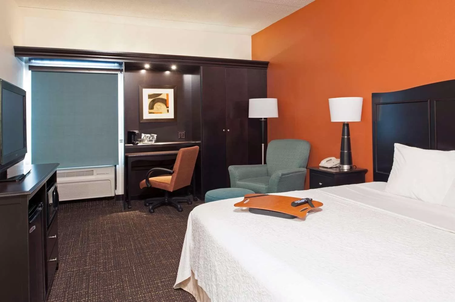 King Suite with Kitchenette - Non-Smoking in Spark By Hilton Stevensville