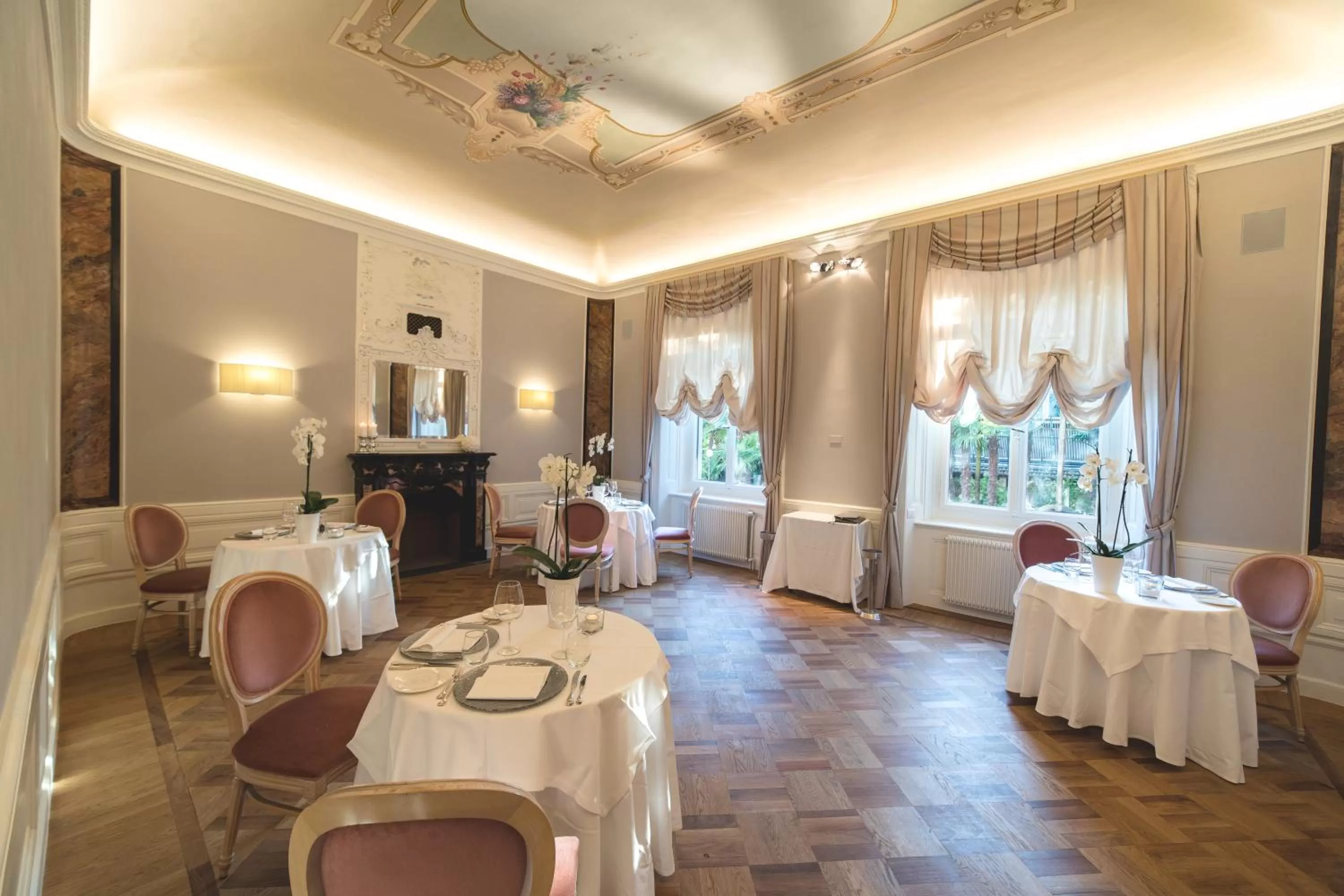 Restaurant/places to eat in Camin Hotel Luino