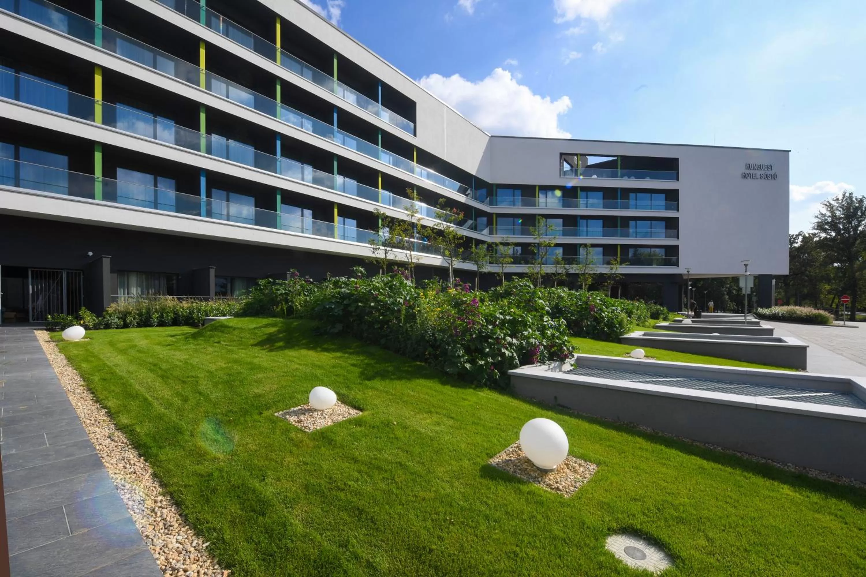 Facade/entrance in Hunguest Hotel Sóstó