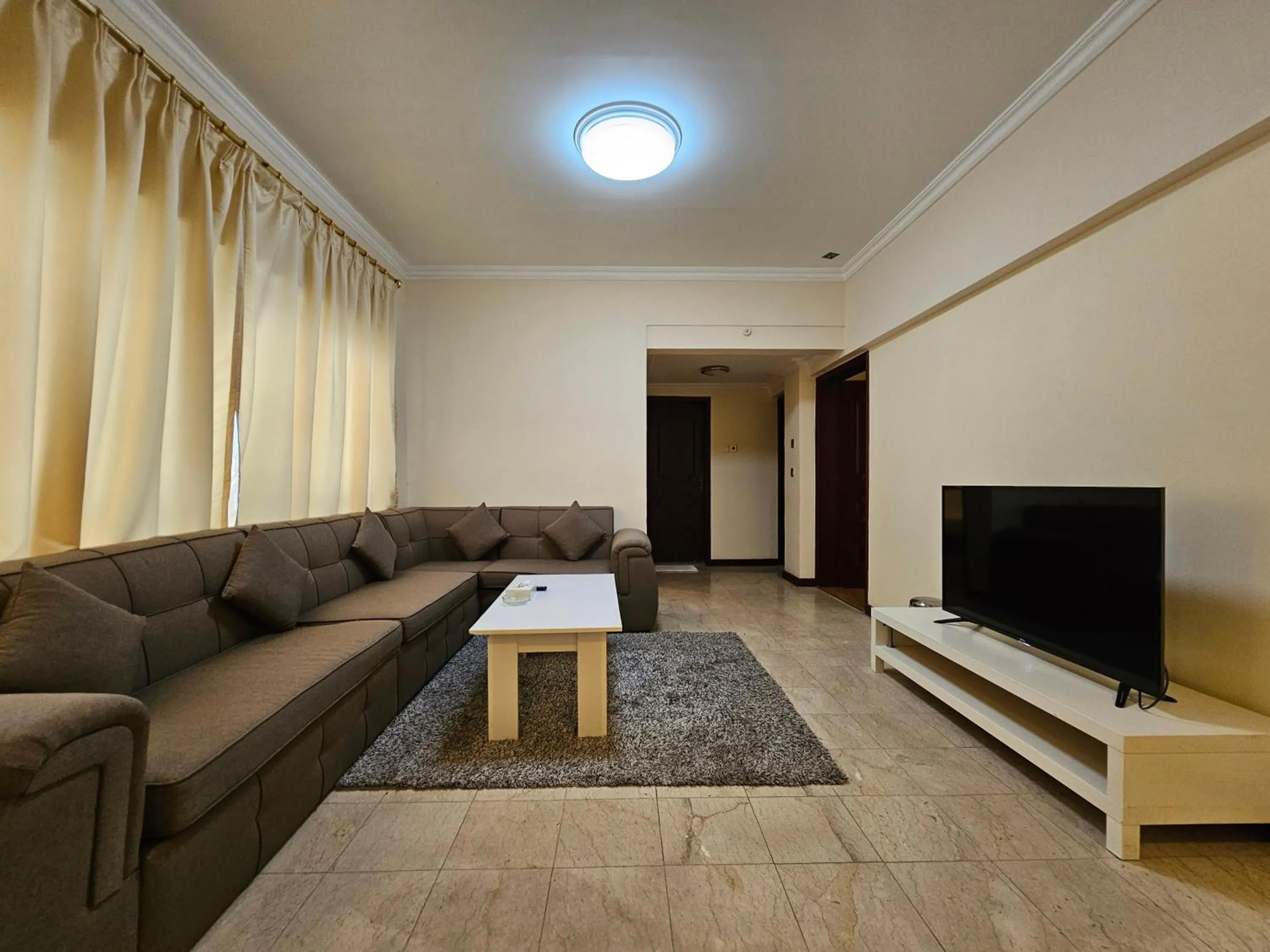 TV and multimedia in Majestic Hotel