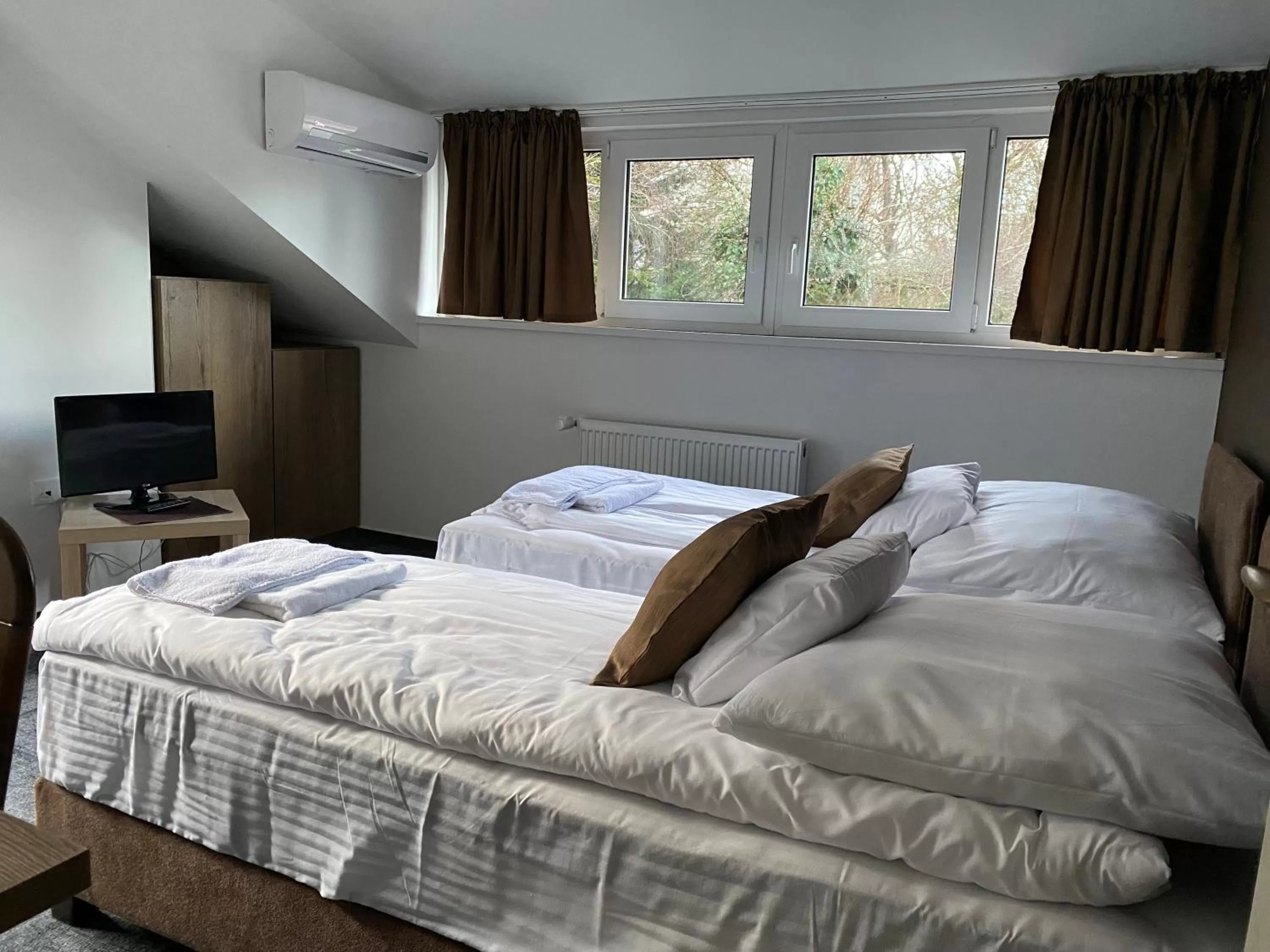 Bedroom, Bed in A Fogadó