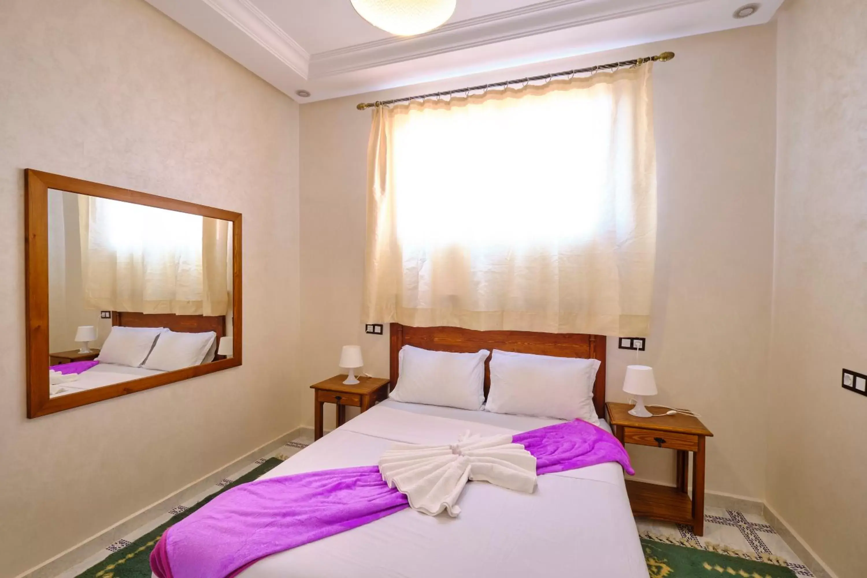 Large Double Room in Hotel Central Palace Large Double Room in Hotel Central Palace