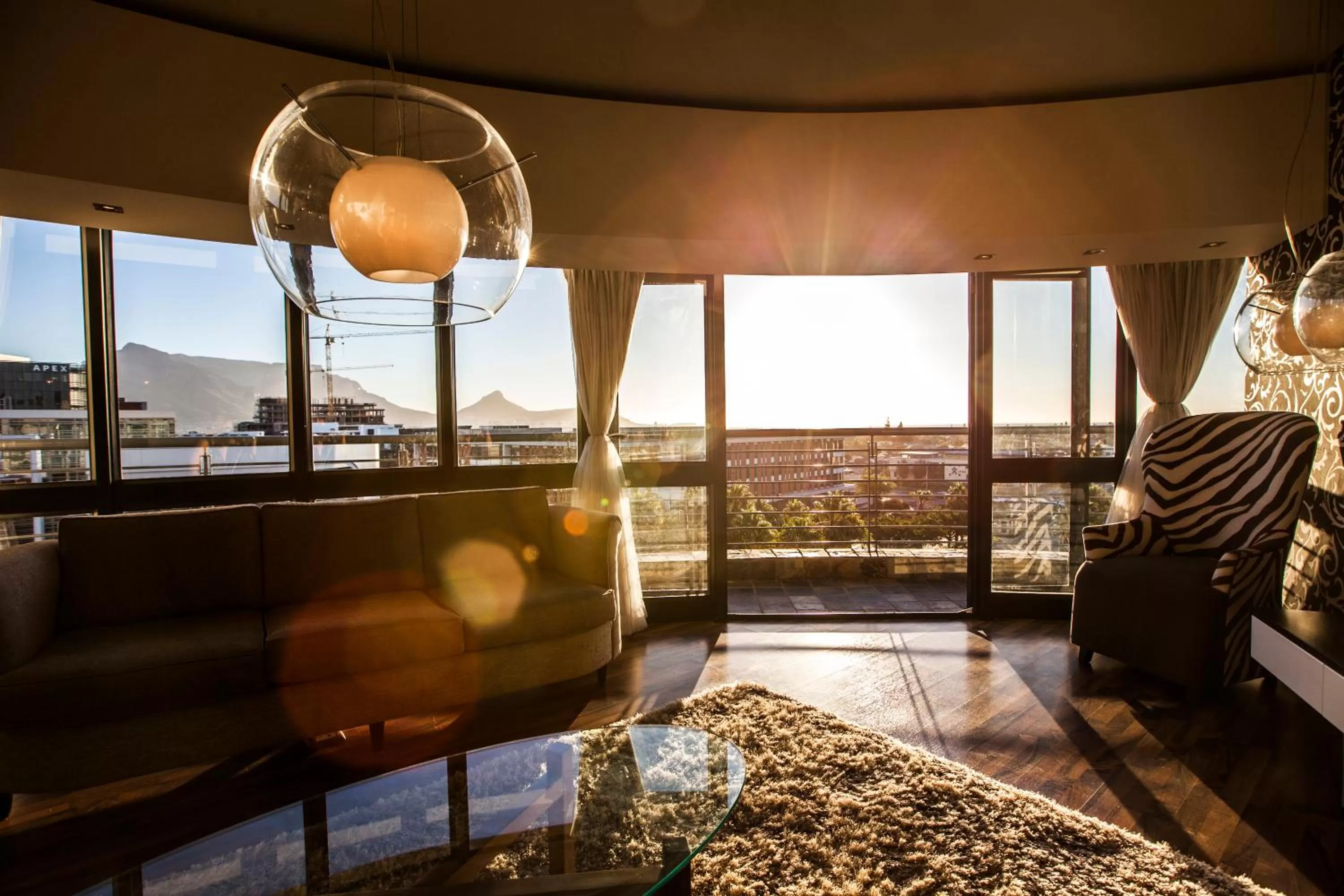 Living room in Colosseum Hotel