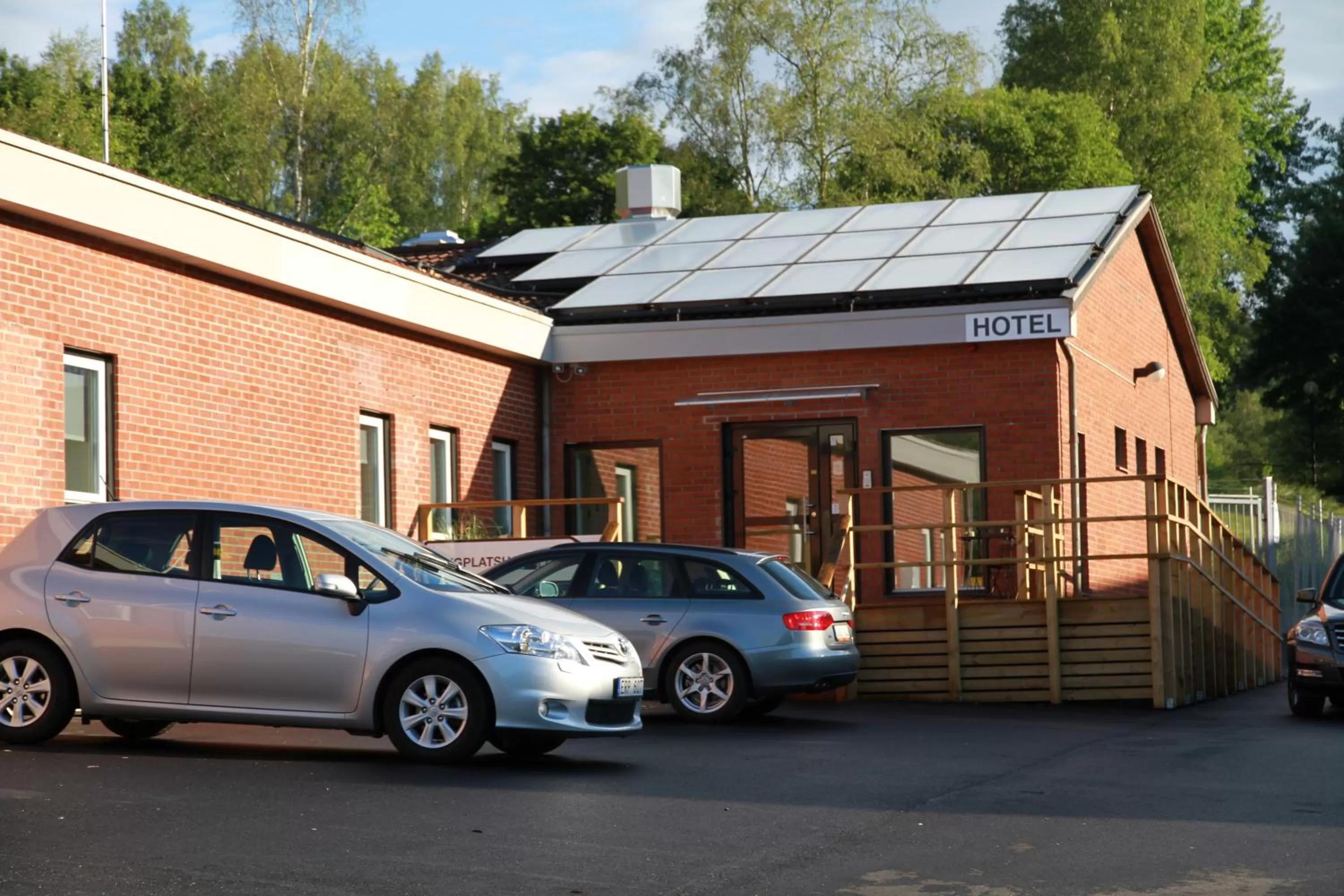 Facade/entrance in Flygplatshotellet