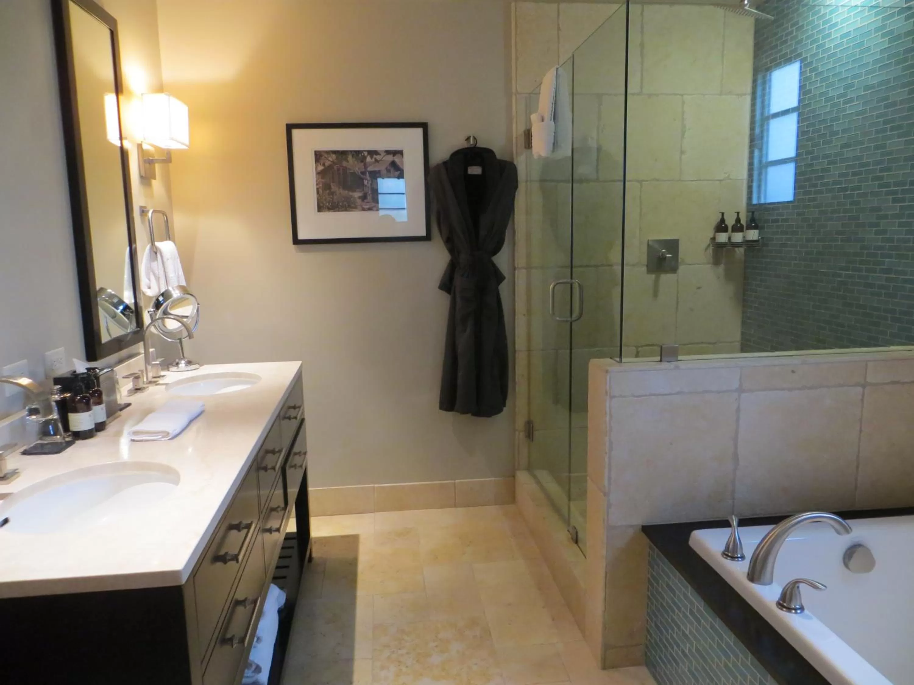 Bathroom in North Block Hotel