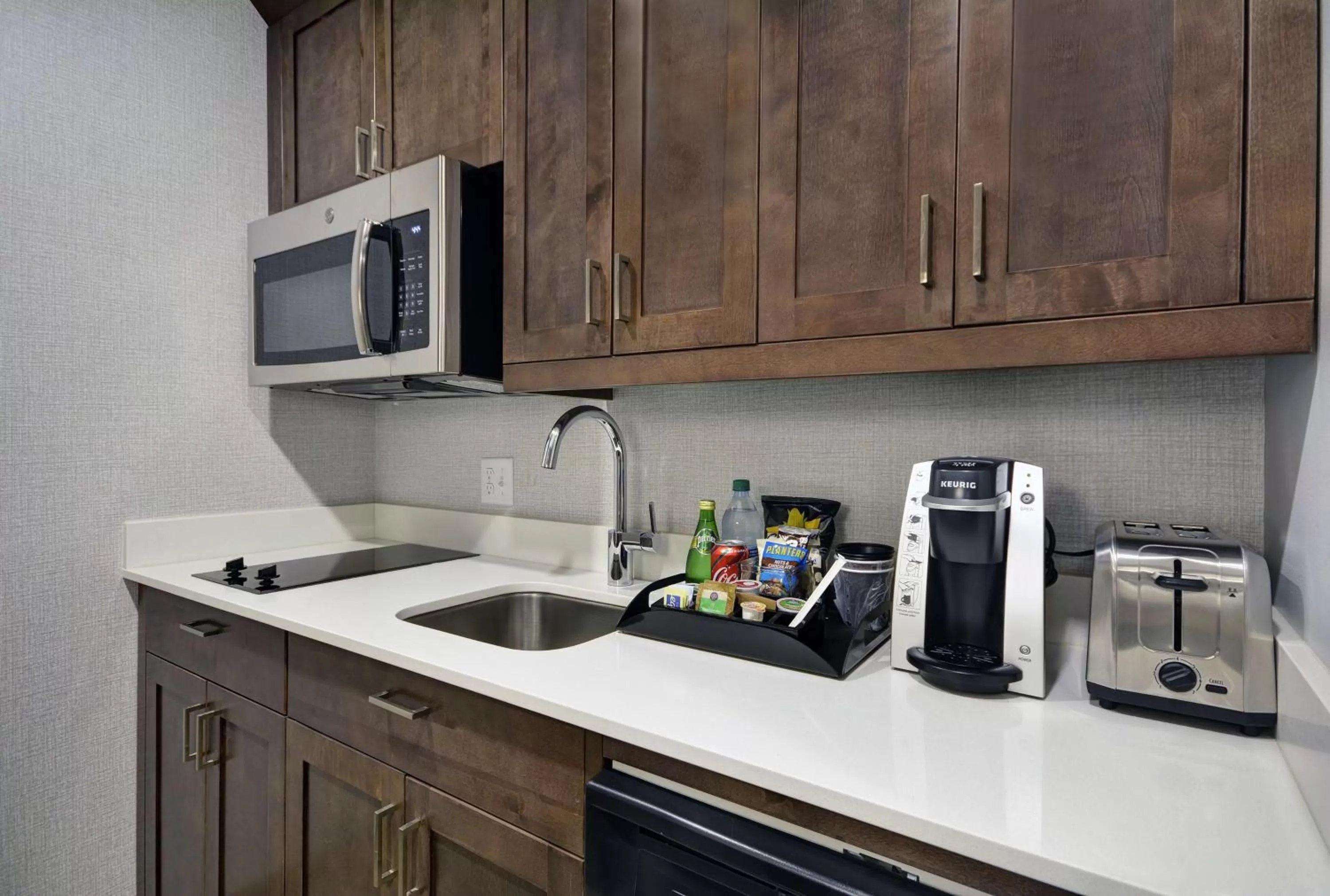 Coffee/tea facilities in Homewood Suites by Hilton Athens Downtown University Area