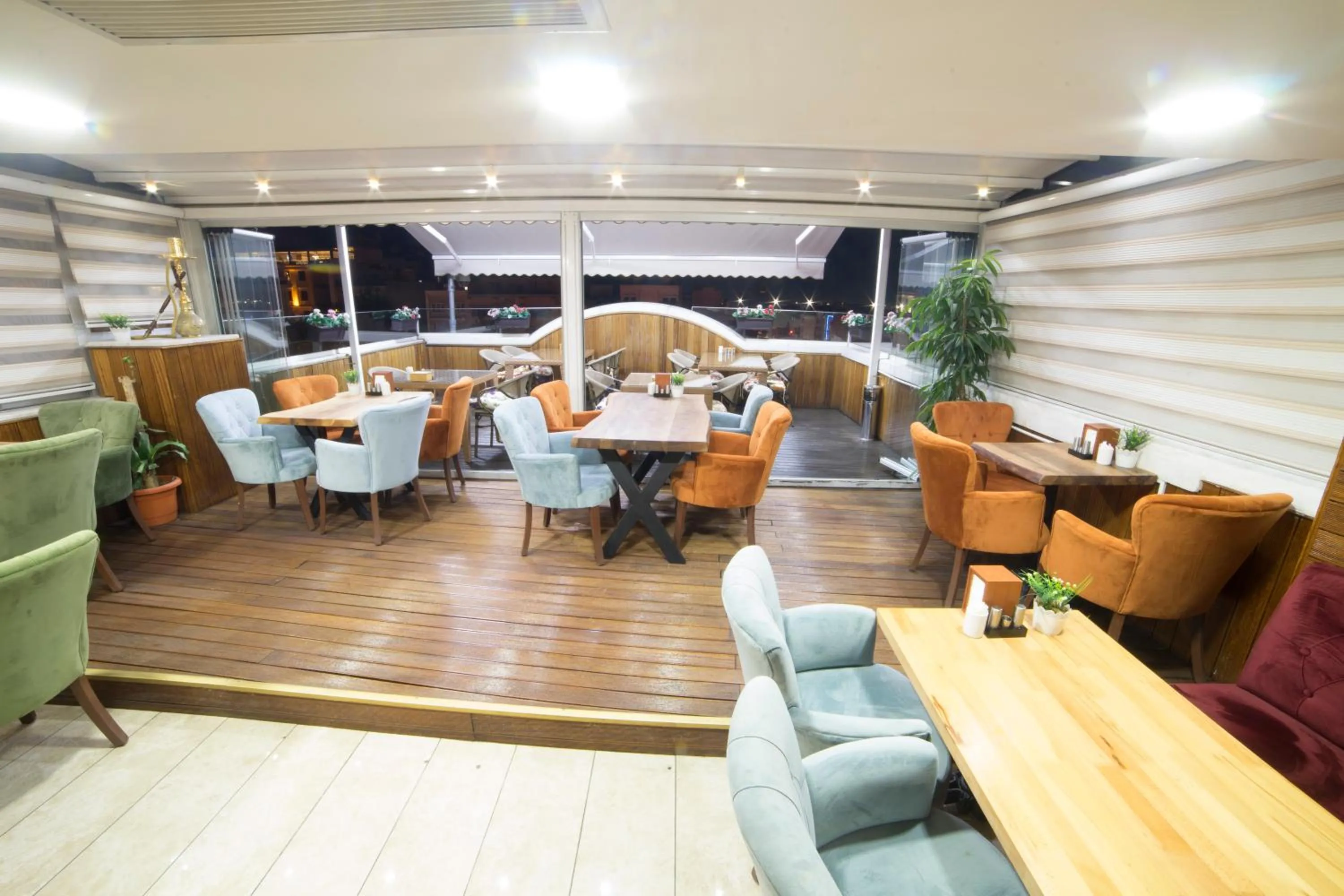 Patio, Restaurant/Places to Eat in parmadahoteloldcity