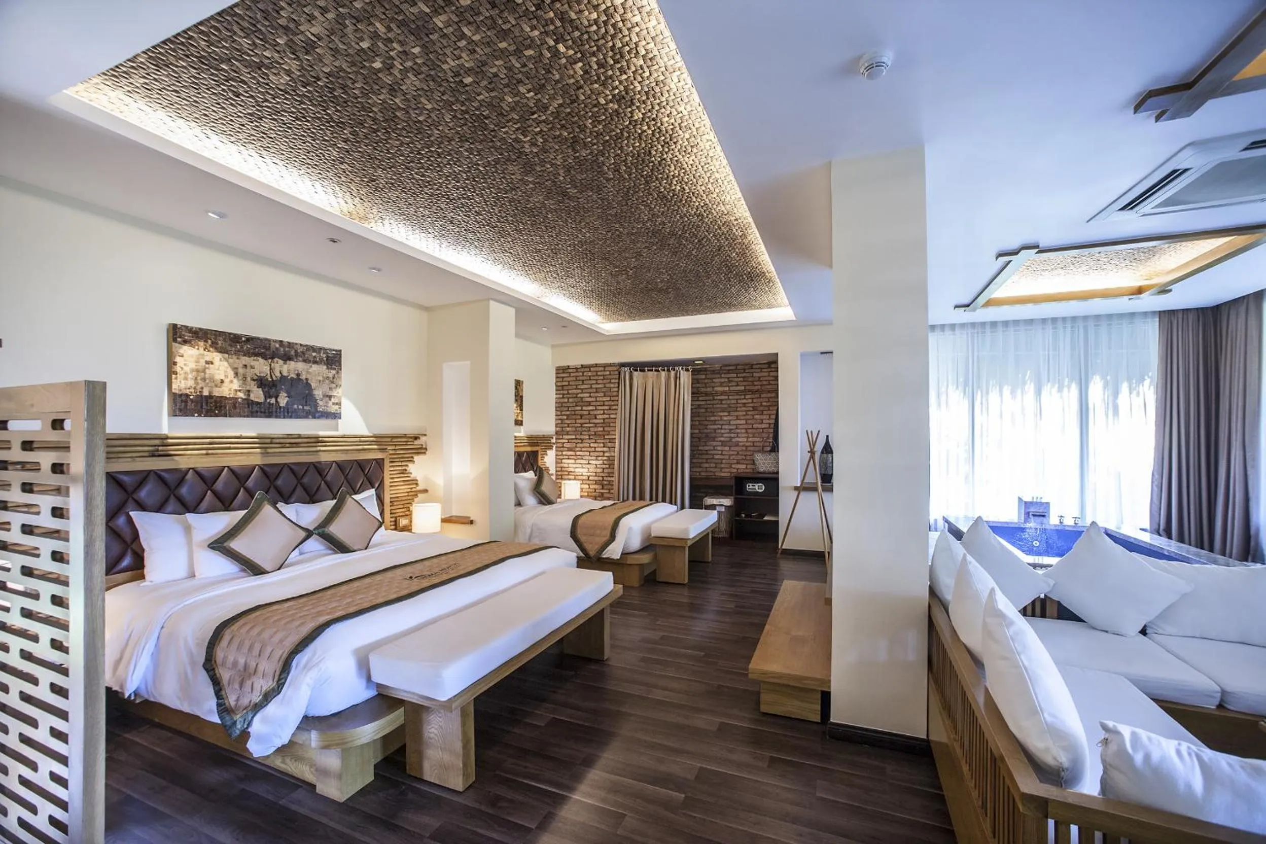 Bedroom, Bed in Aroma Beach Resort and Spa