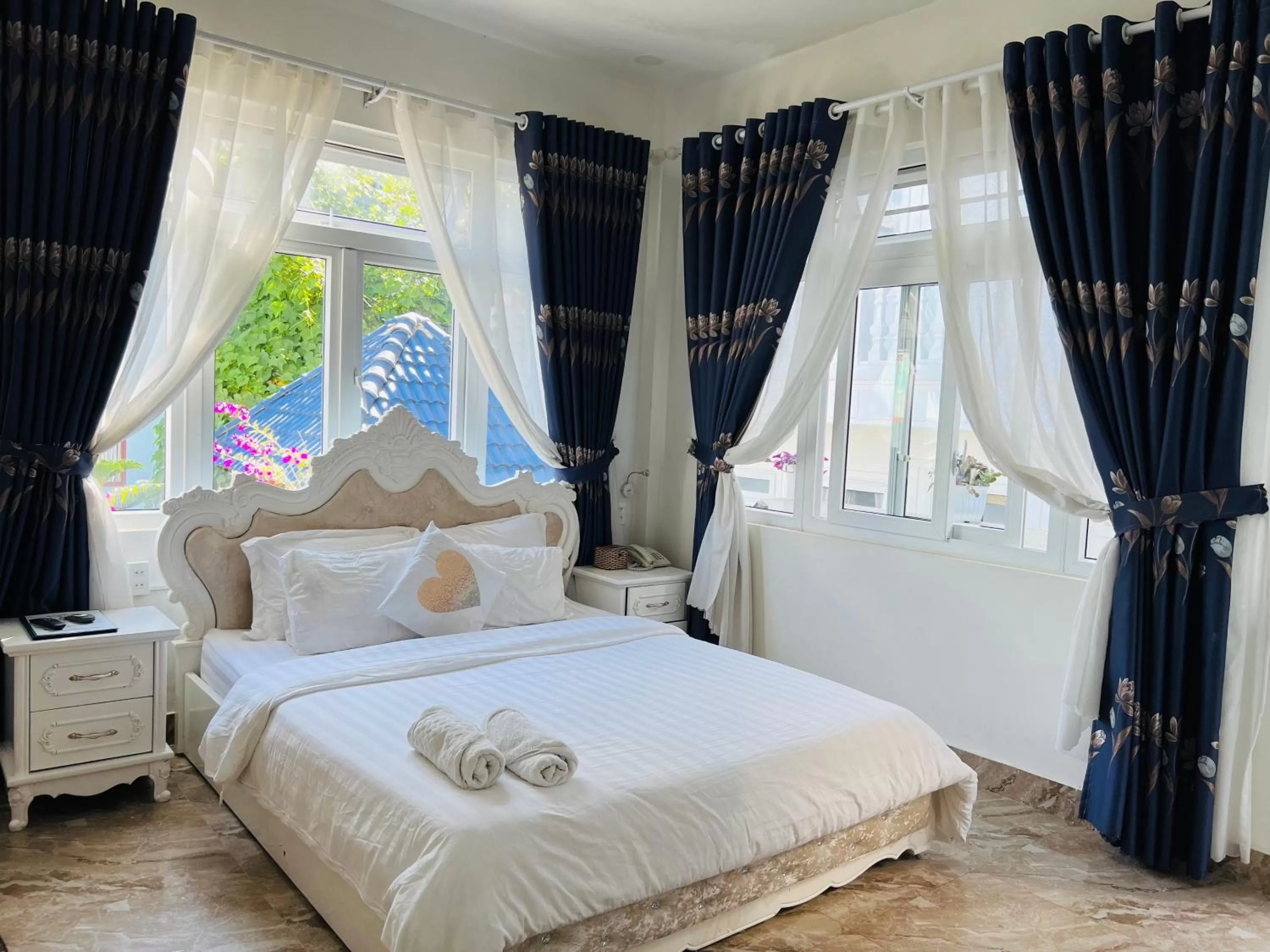 Photo of the whole room, Bed in Villa - Hotel Nam Khang 2 Dalat