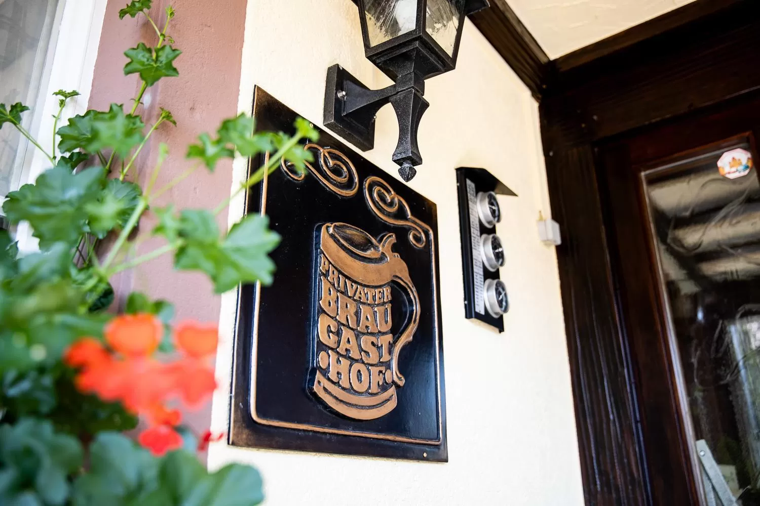 Property building, Property Logo/Sign in Landgasthof & Brauerei Löwen Sasbach