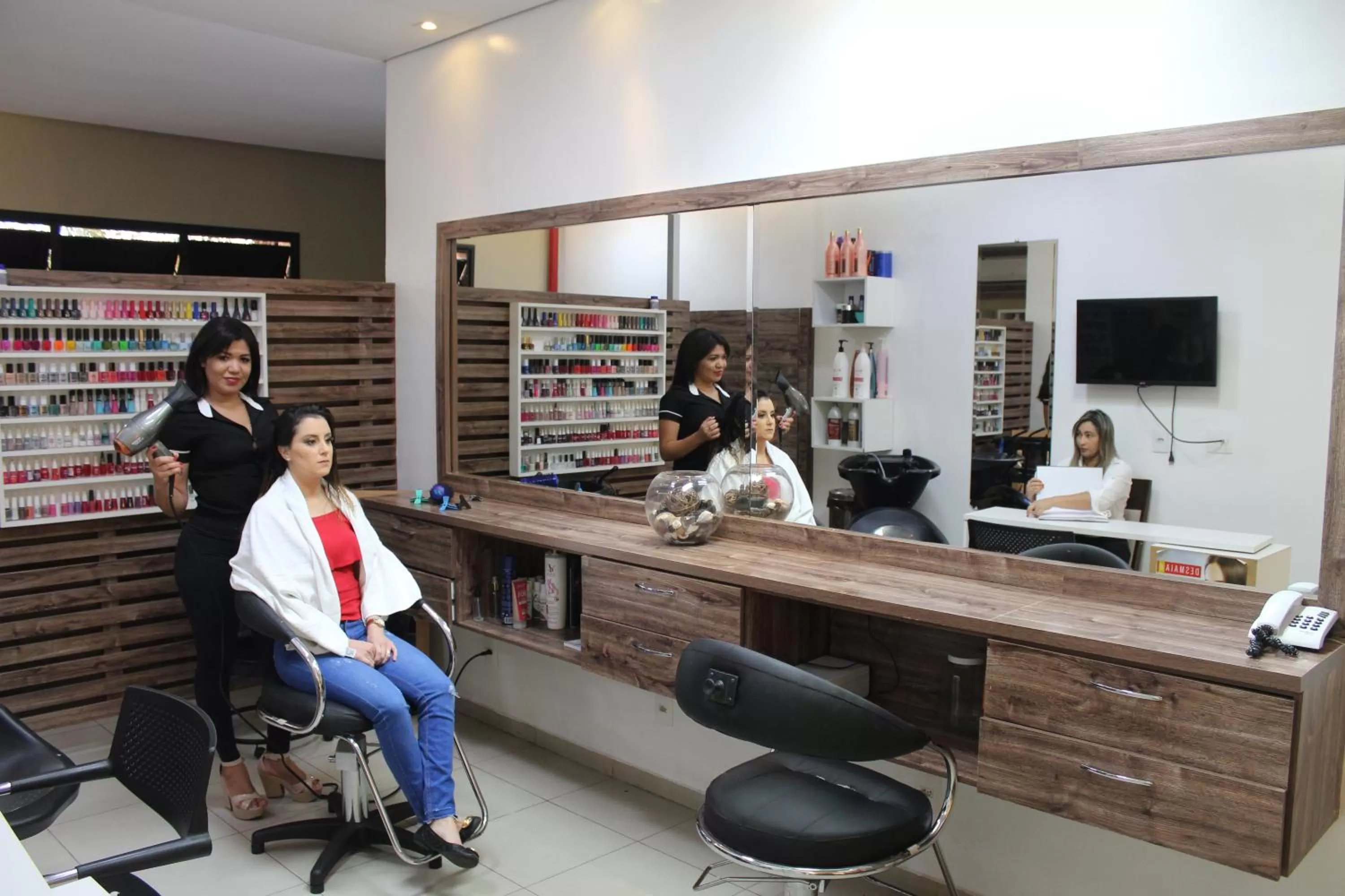 People in Imperial Hotel