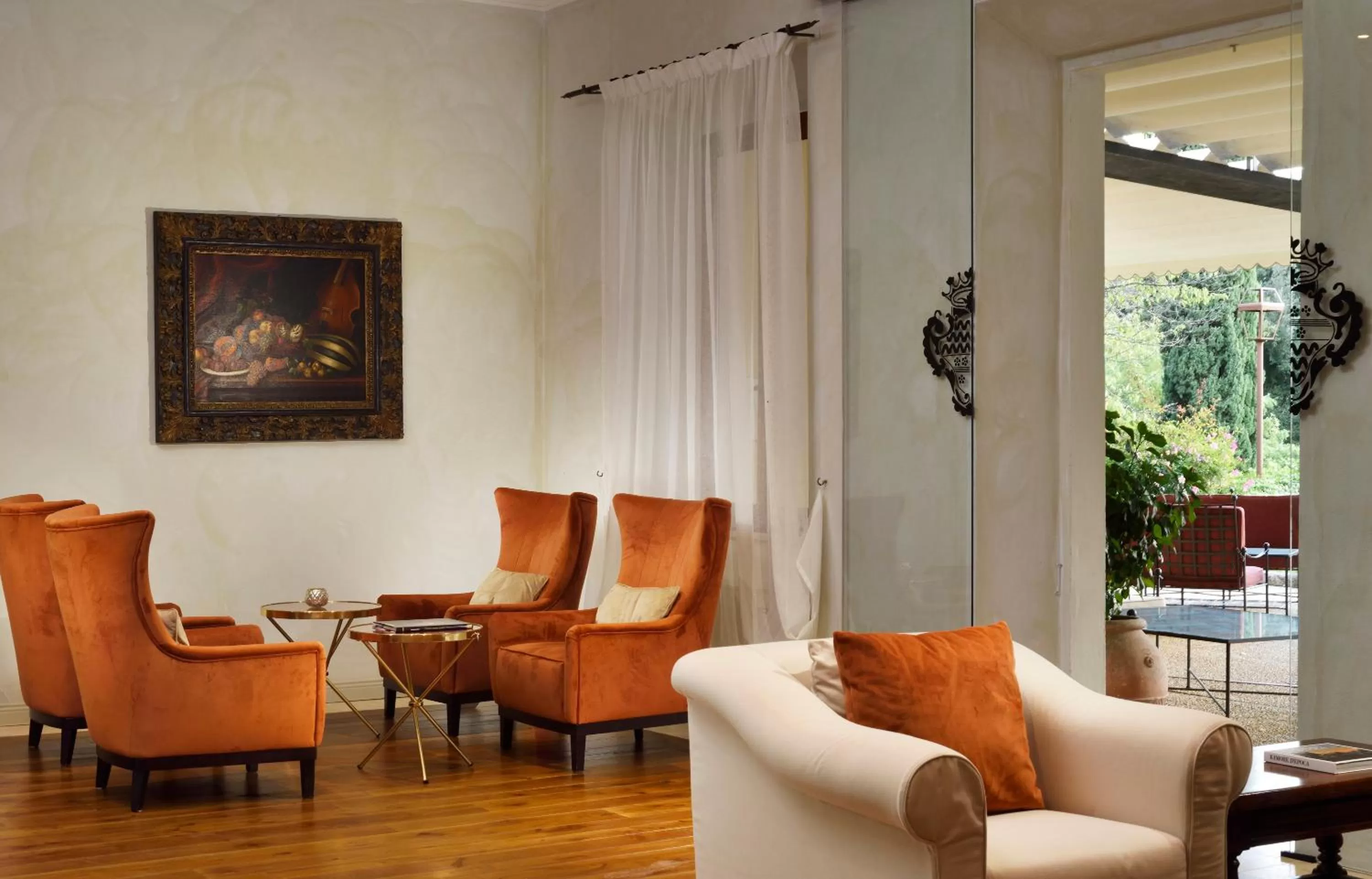 Seating area in Villa Sabolini