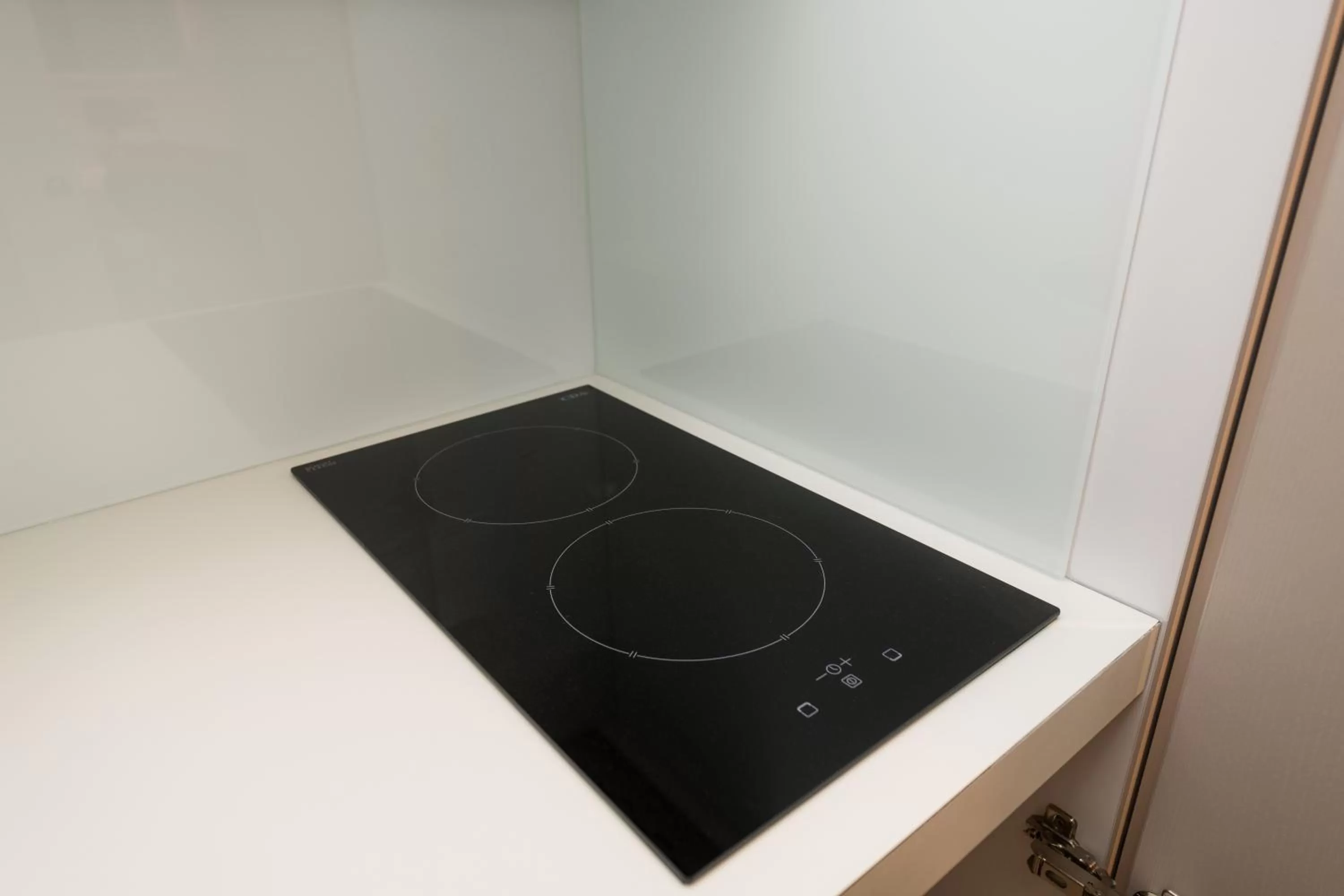 Kitchen or kitchenette in 198 Studios