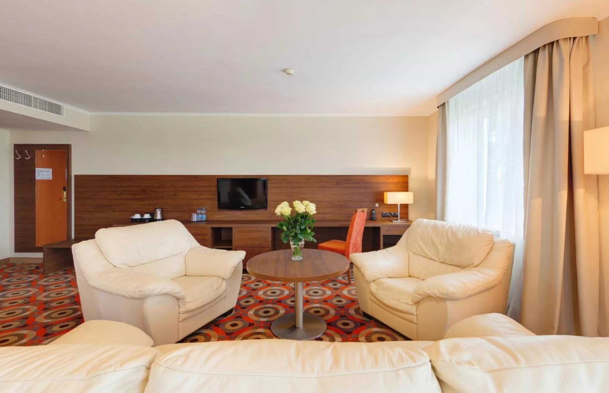 Photo of the whole room in Hotel Boss