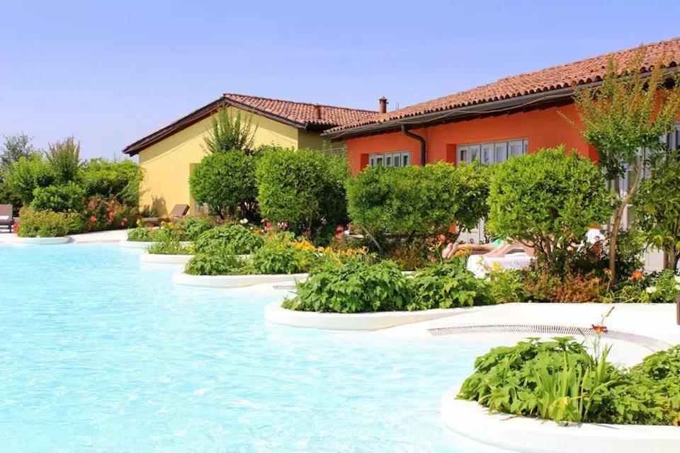 Day in Joia Hotel & Luxury Apartments RTA