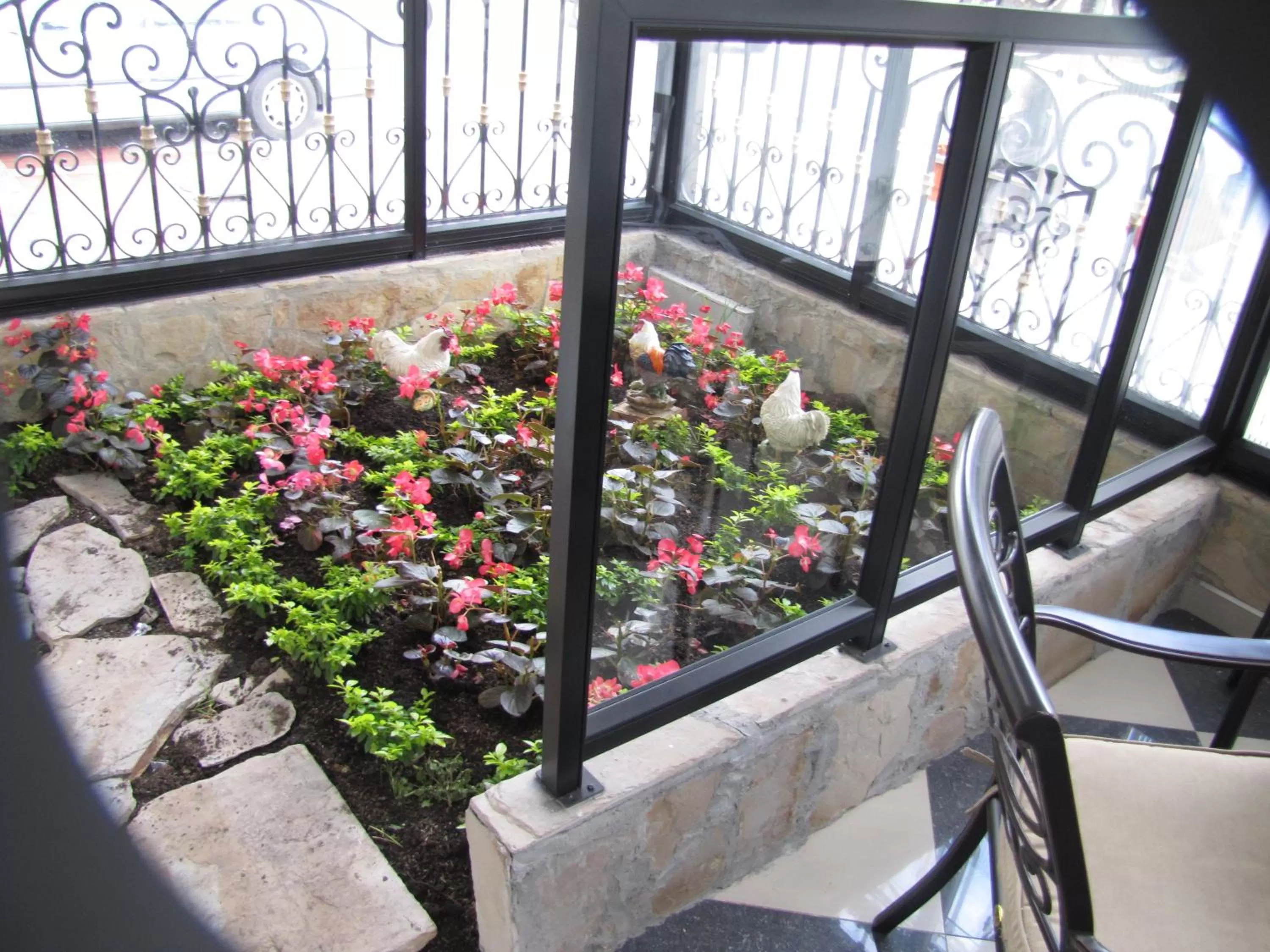 Facade/entrance in Hotel Casa Mahanaim Colferias, Bogotá