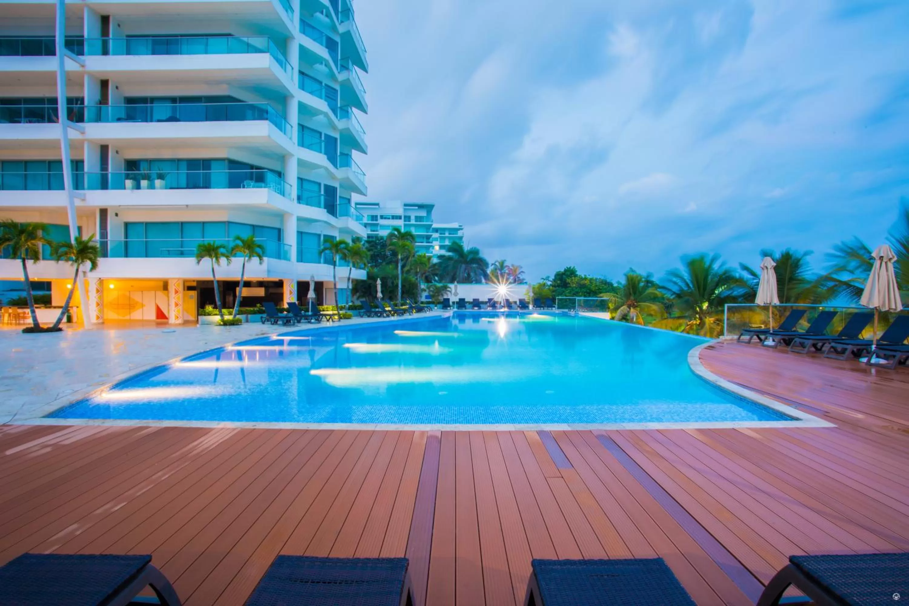Swimming pool in Sonesta Hotel Cartagena