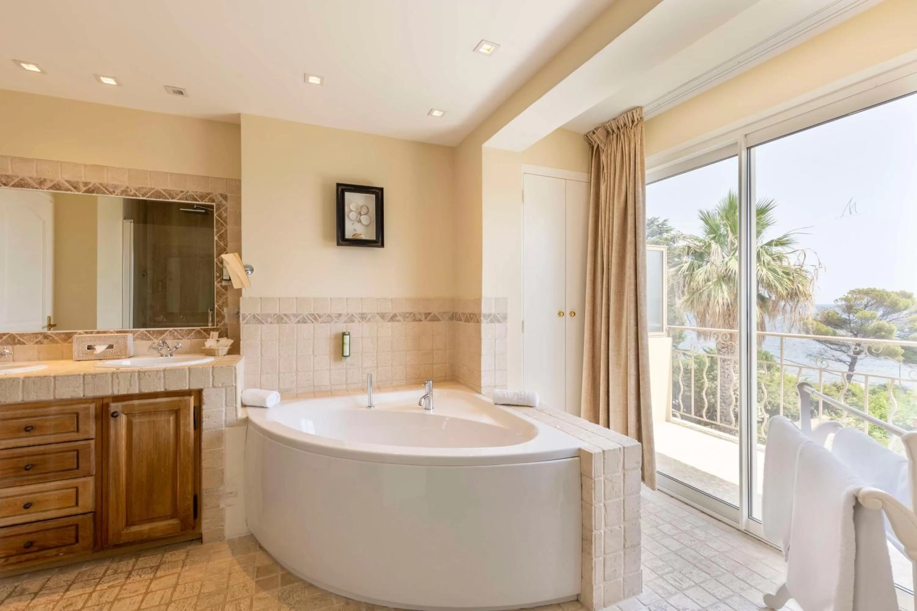 Bathroom in Best Western Premier Montfleuri