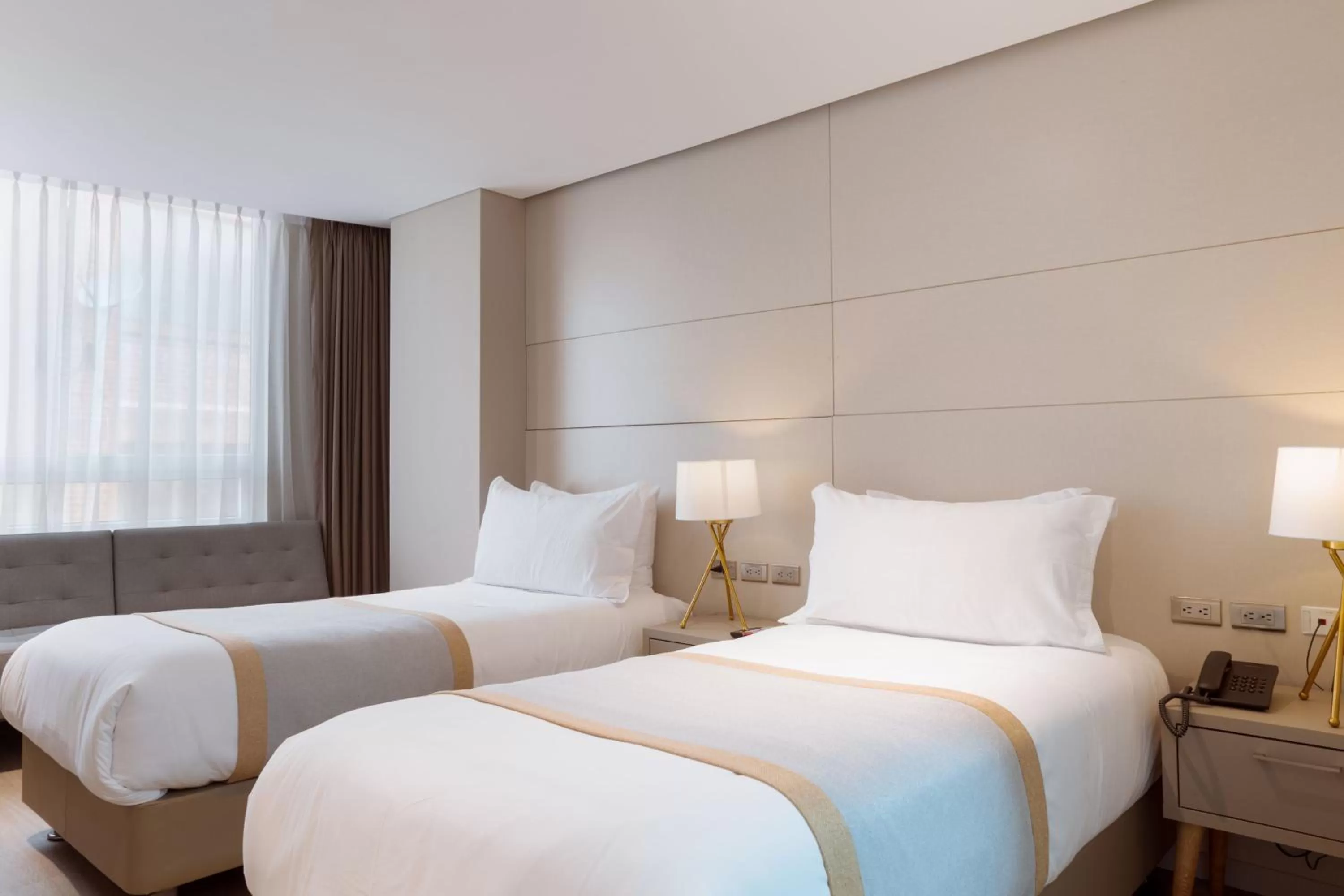 Bedroom, Bed in Hotel City Bog Corferias