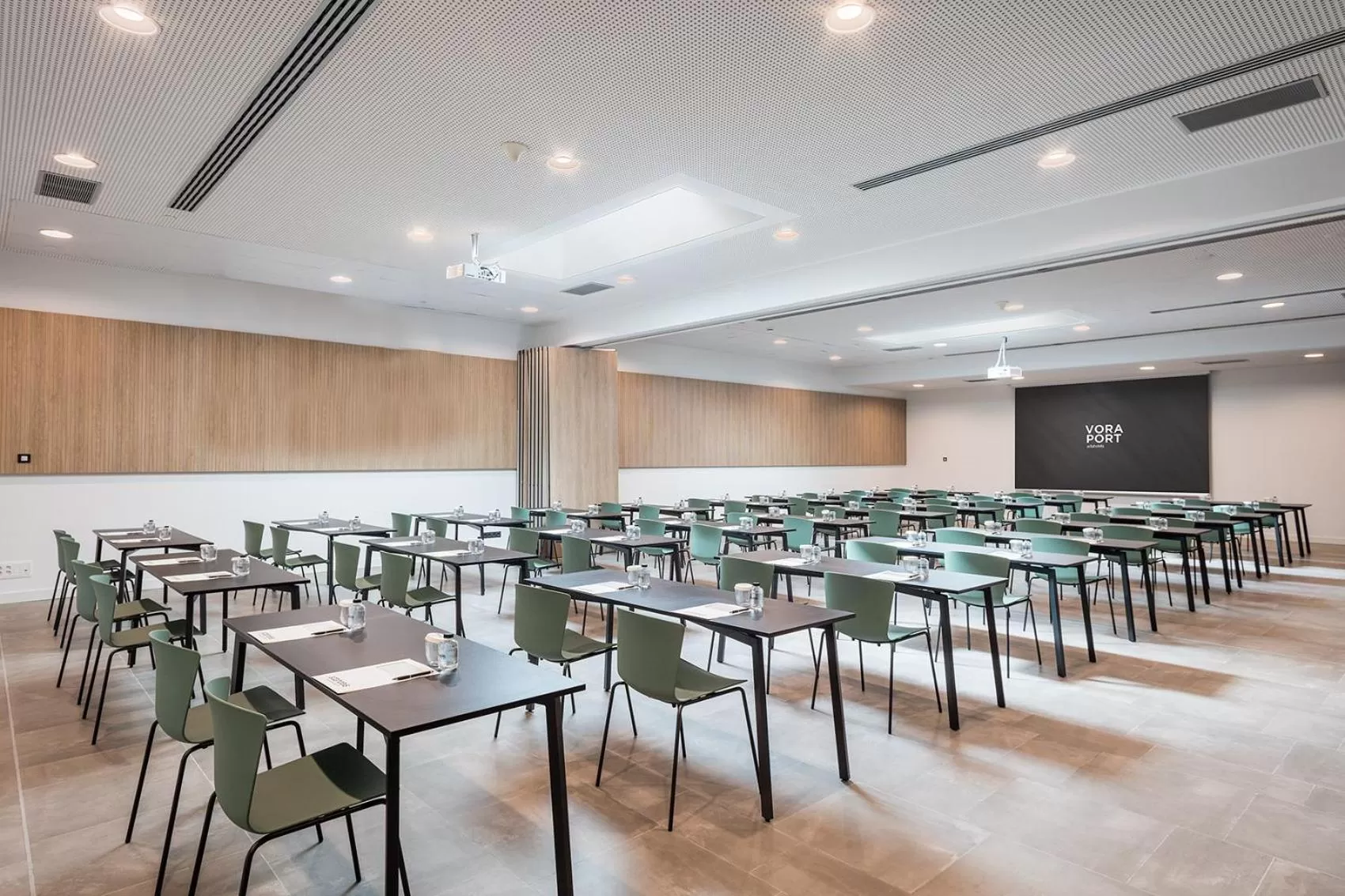 Meeting/conference room in Acta Voraport