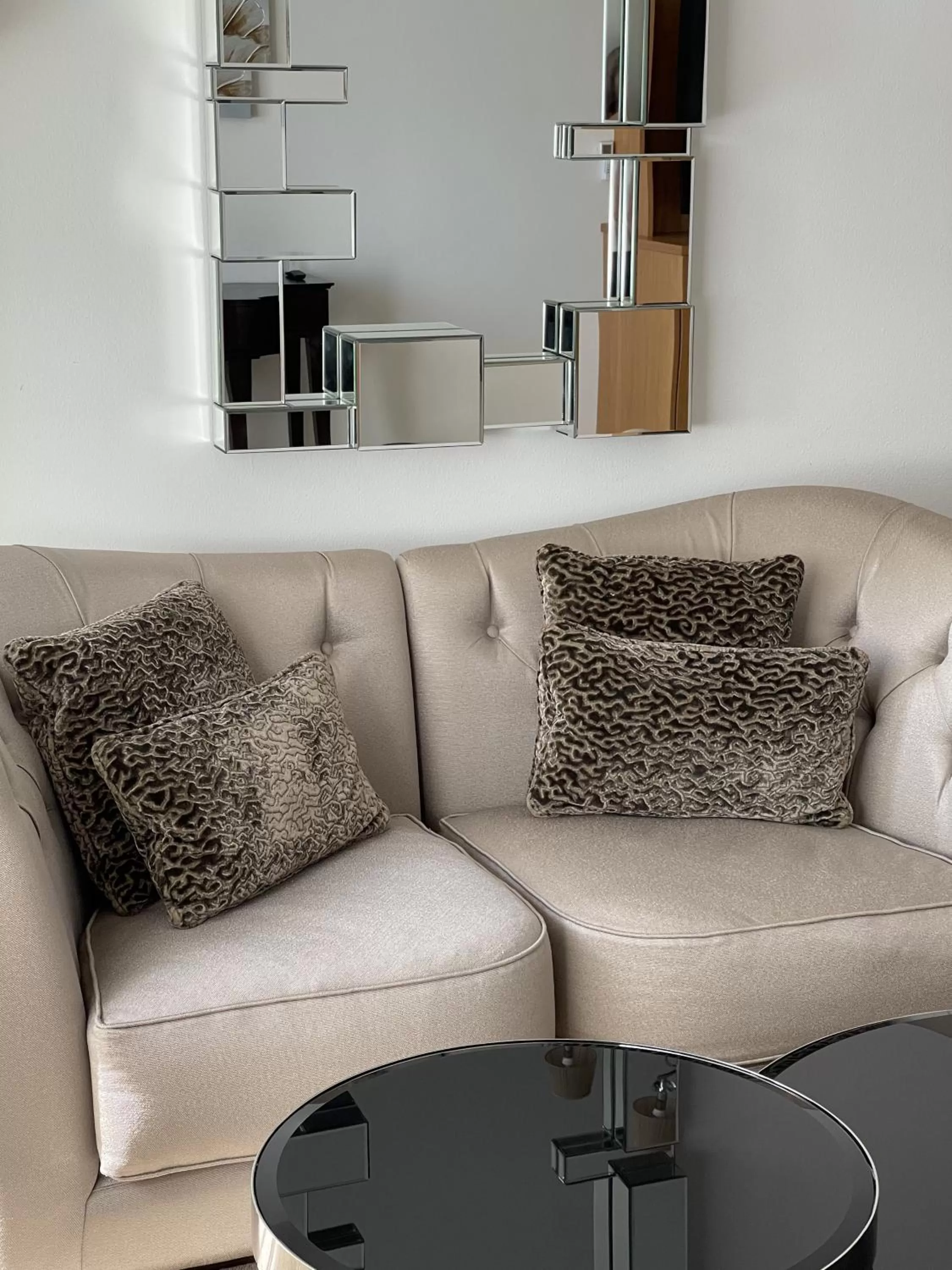 Seating area in Hotel Adriatica