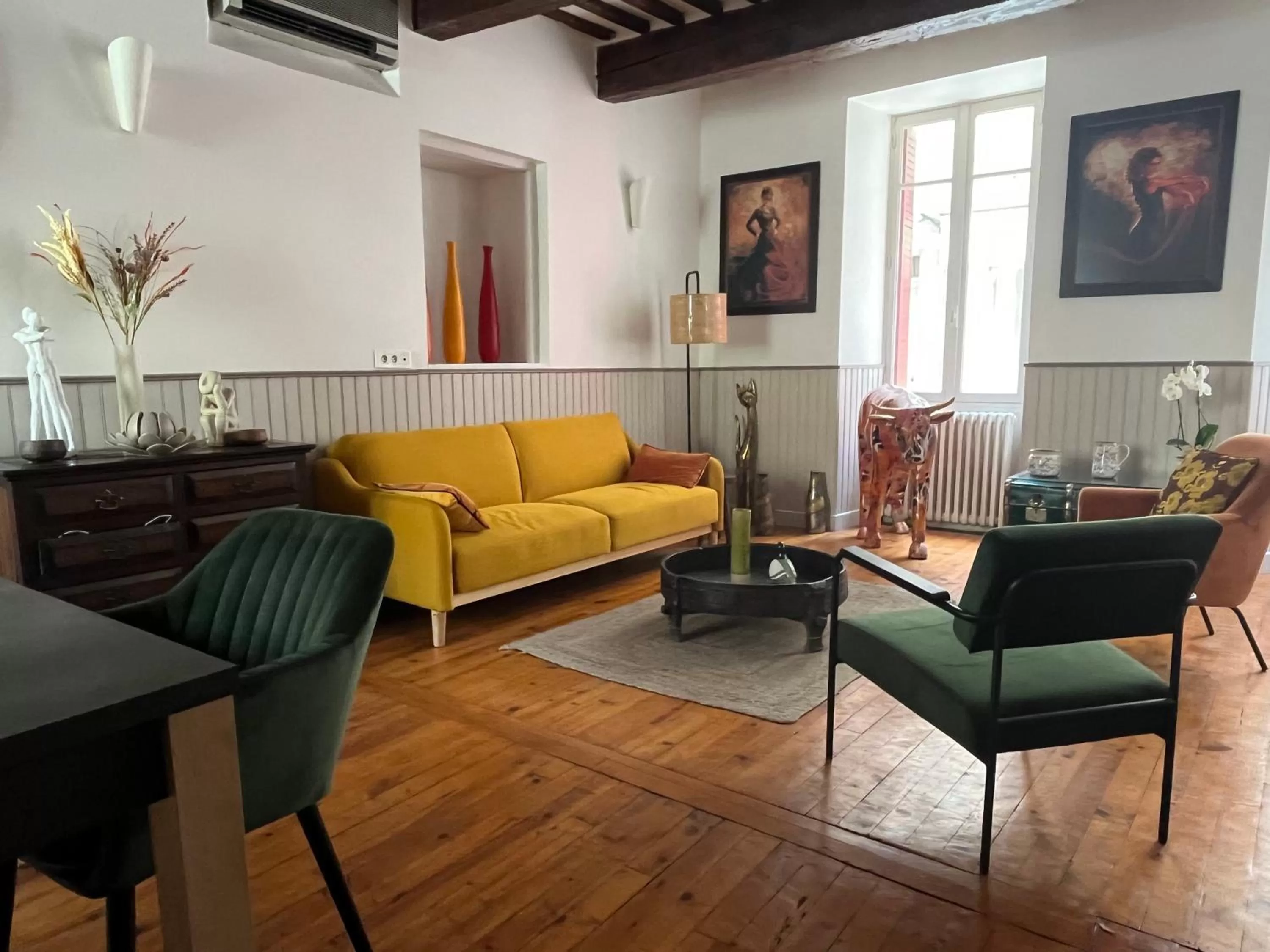 Seating area in Le Clos d'Orange - Hotel & ville de Provence