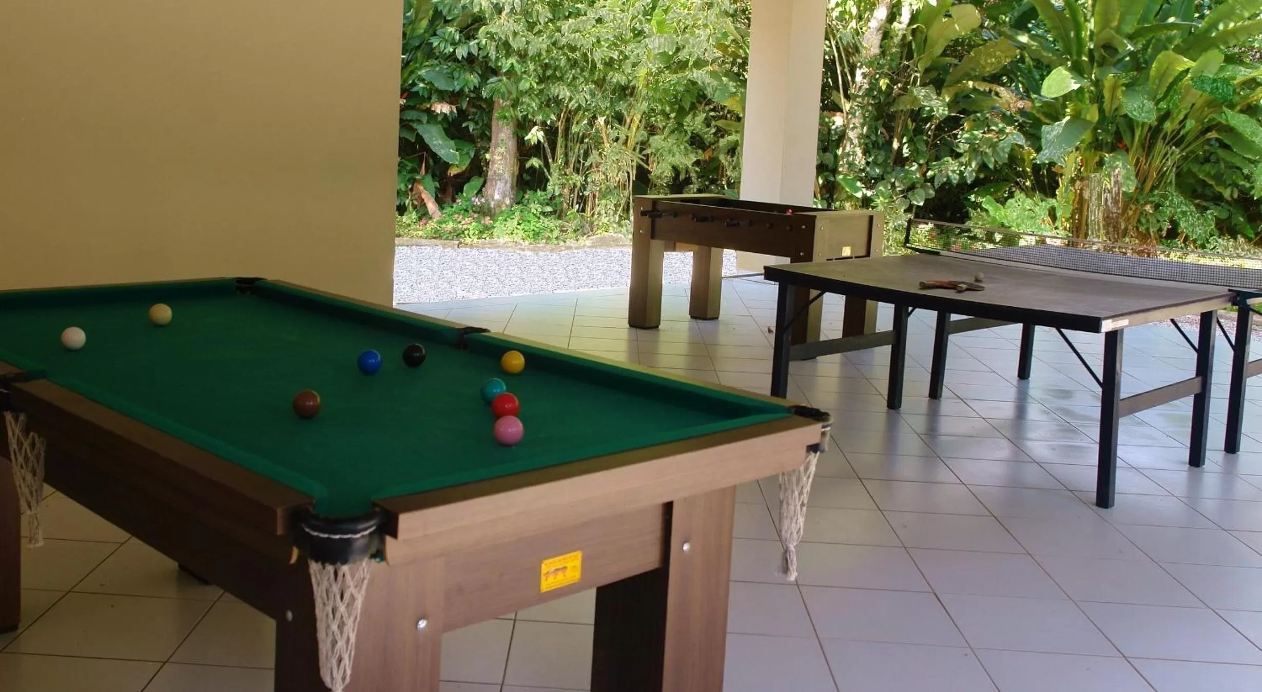 Game Room, Billiards in Pousada Praia de Itamambuca