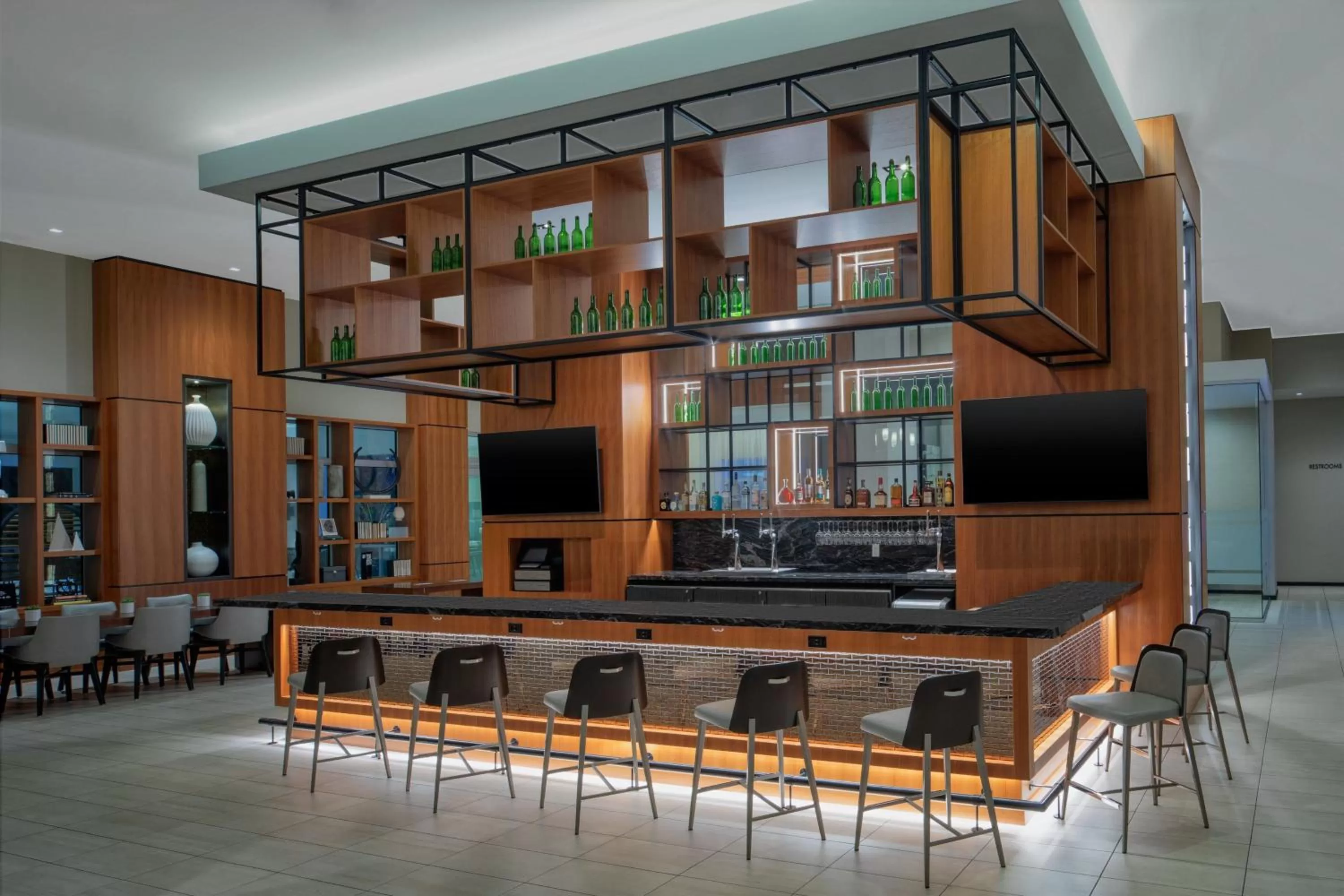 Lounge or bar in AC Hotel by Marriott Fort Lauderdale Airport