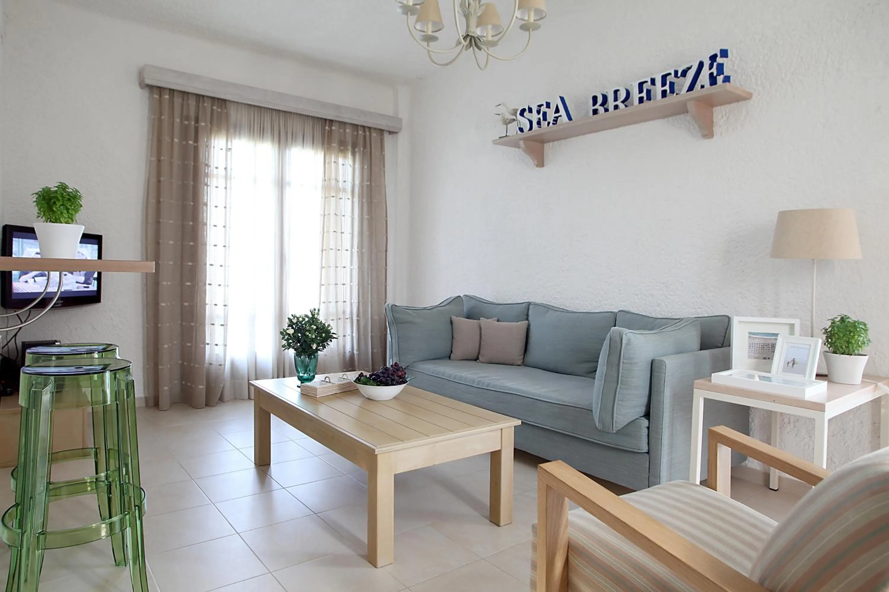 Living room in Skopelos Village Hotel