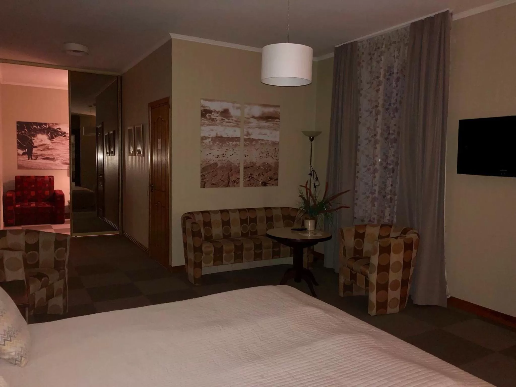 Photo of the whole room, Bed in Hotel Vilhelmine