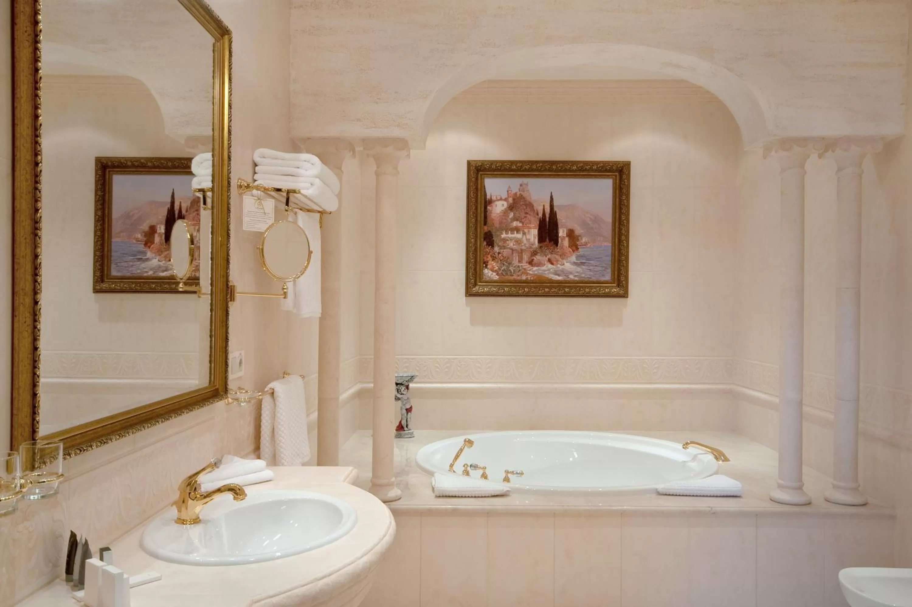 Bathroom in Villa le Premier Maestro