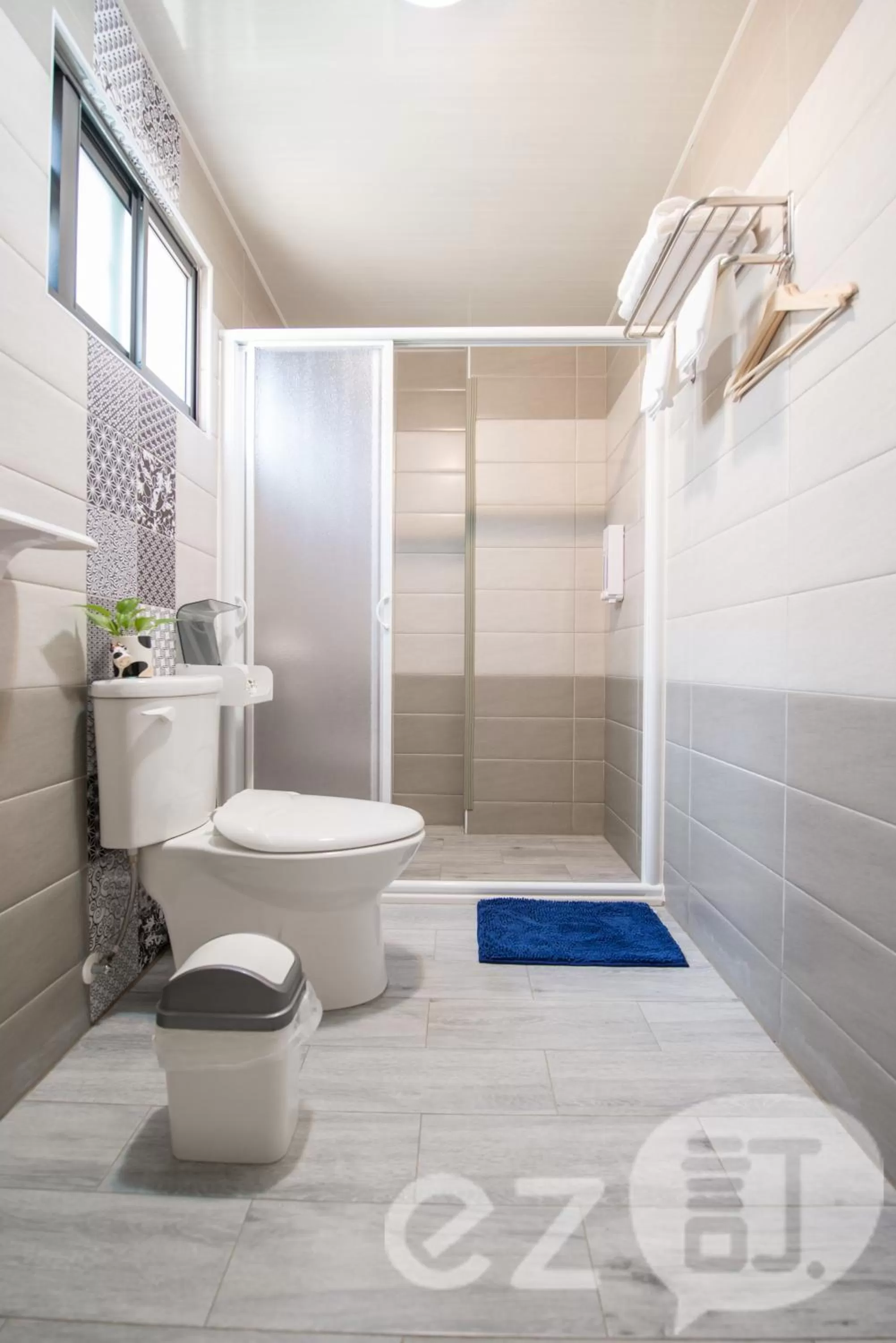 Shower in Have FUN villa -KTV BBQ Mahjong