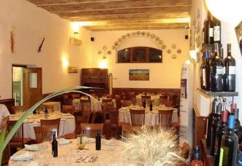 Restaurant/places to eat in Il Vecchio Mulino