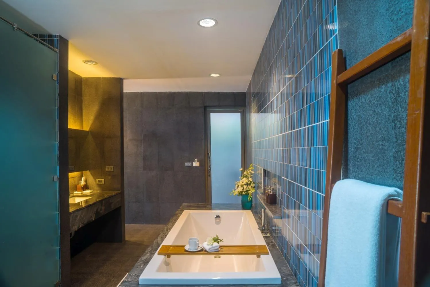 Bath in Synergy Samui