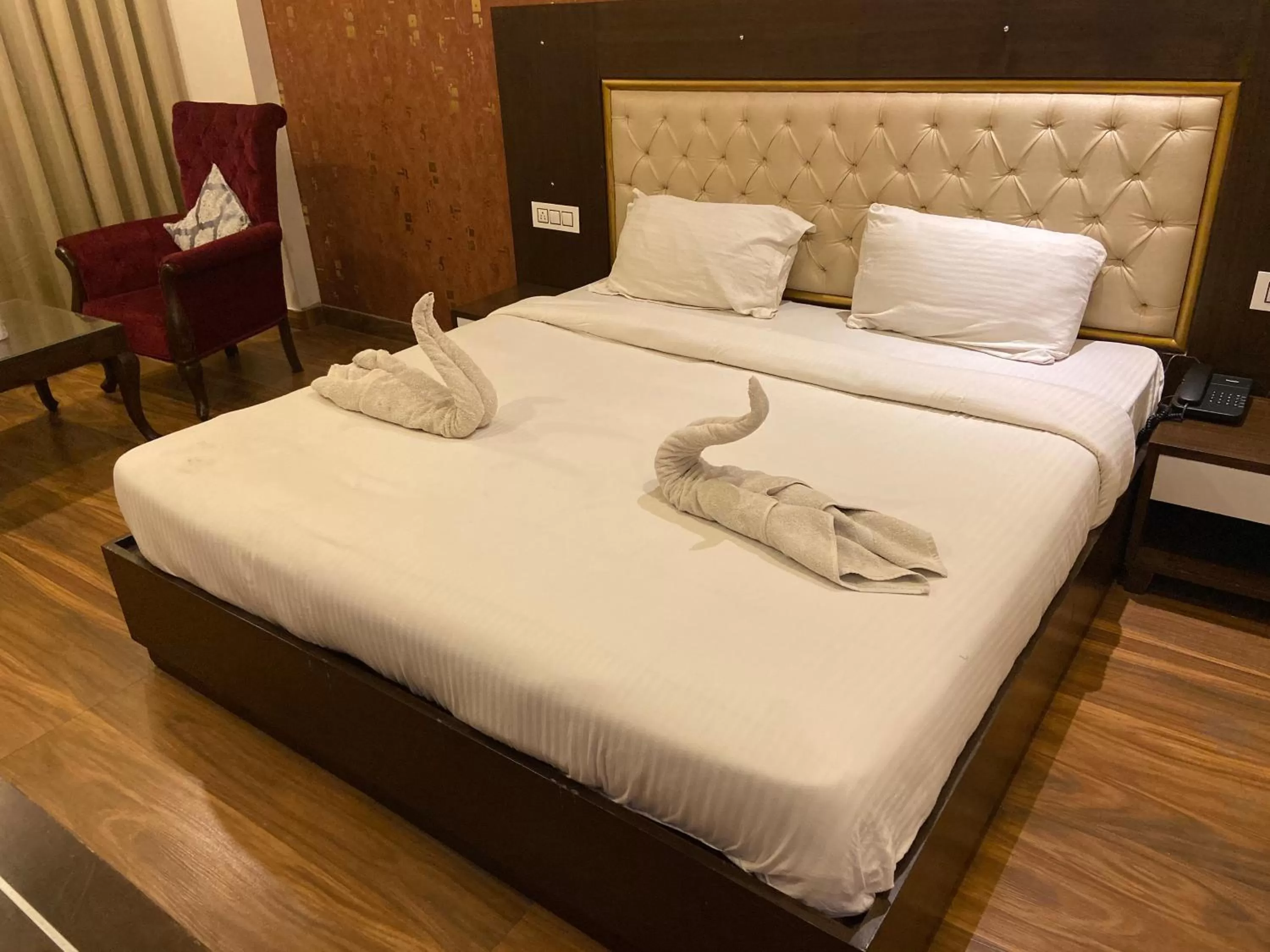 Bed in Hotel Ambika Resort Manali