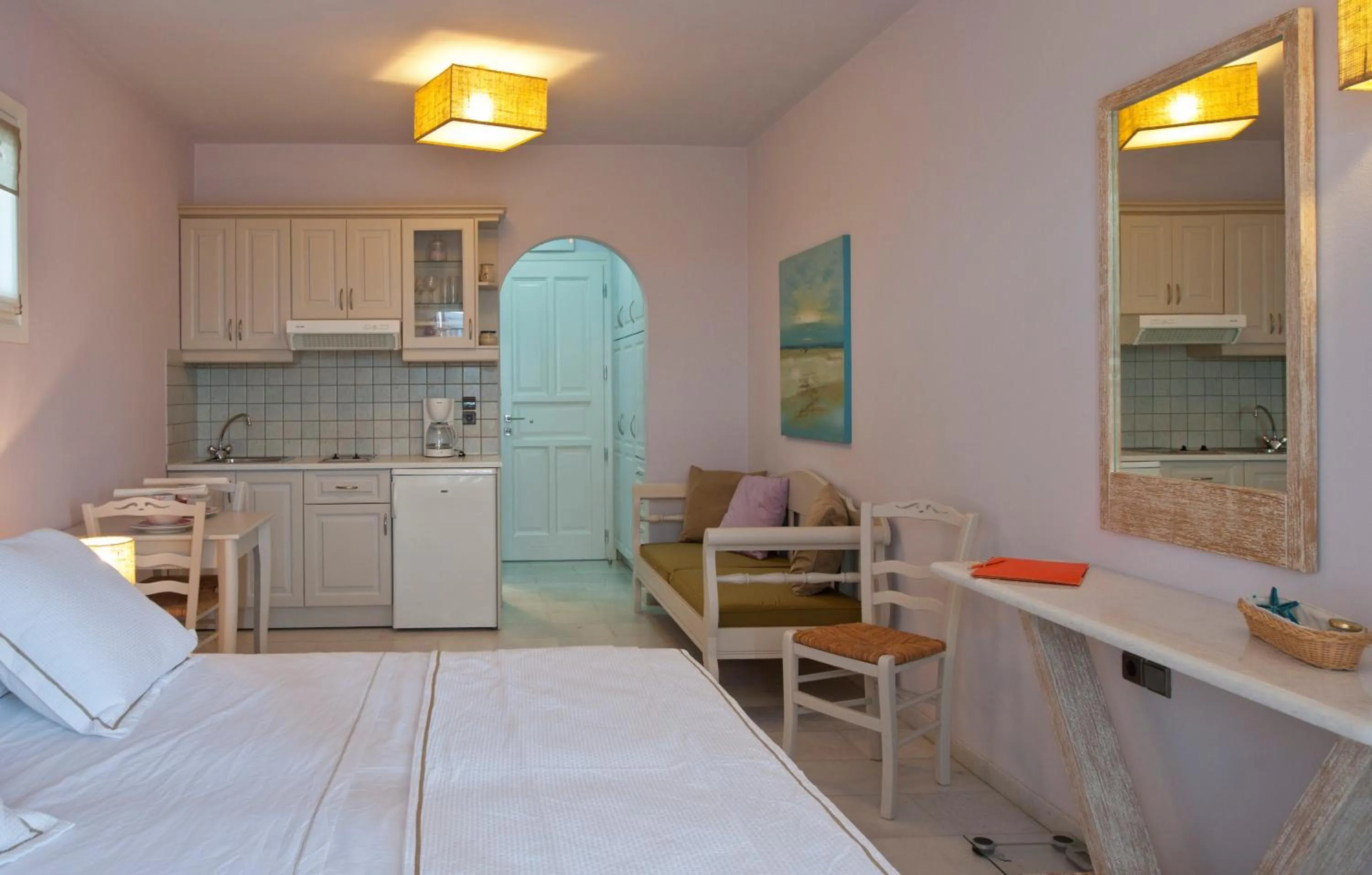 Photo of the whole room, Bed in Ammos Naxos Exclusive Apartments & Studios