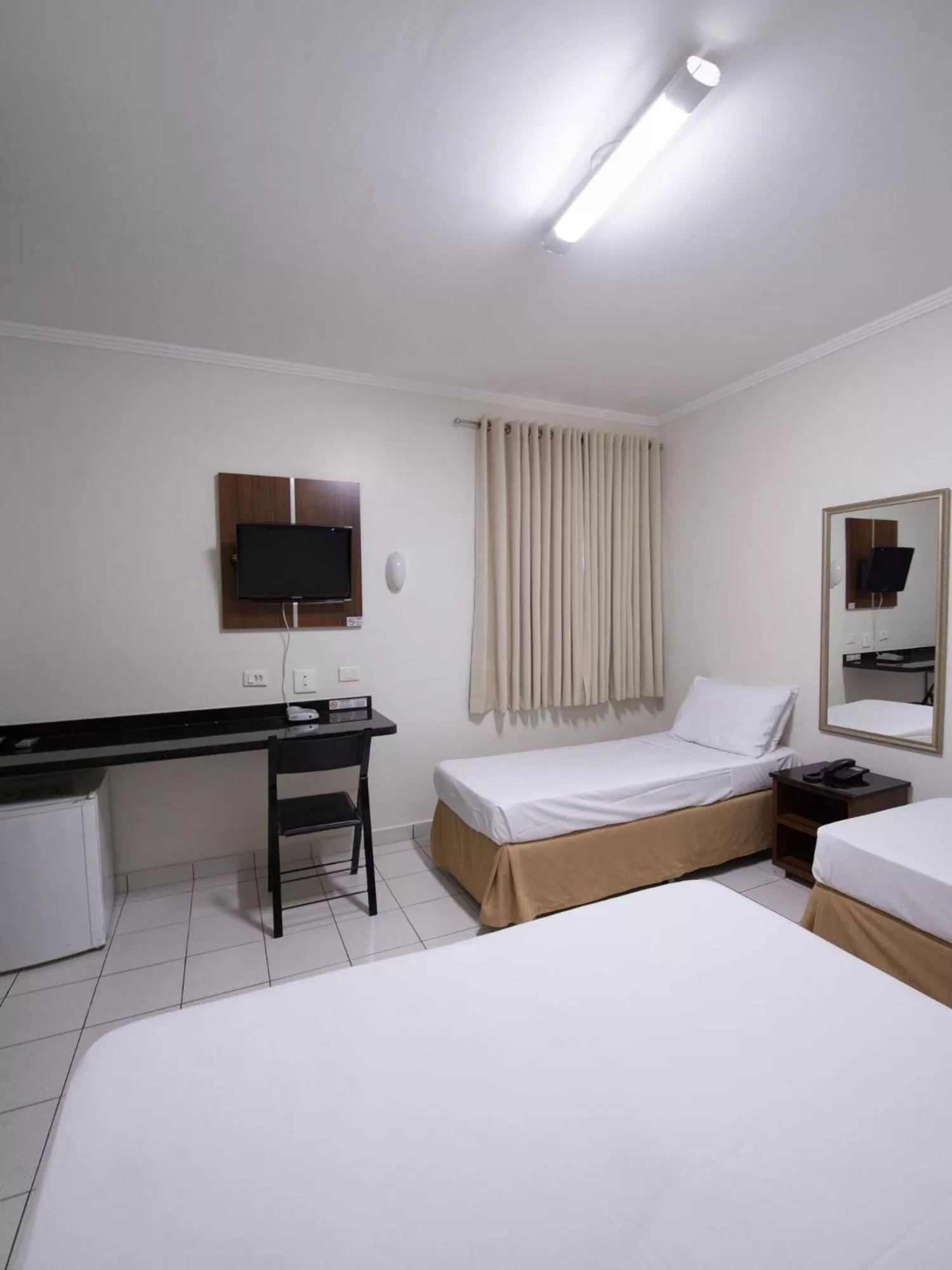 Bed in Araucaria Hotel Business - Maringá