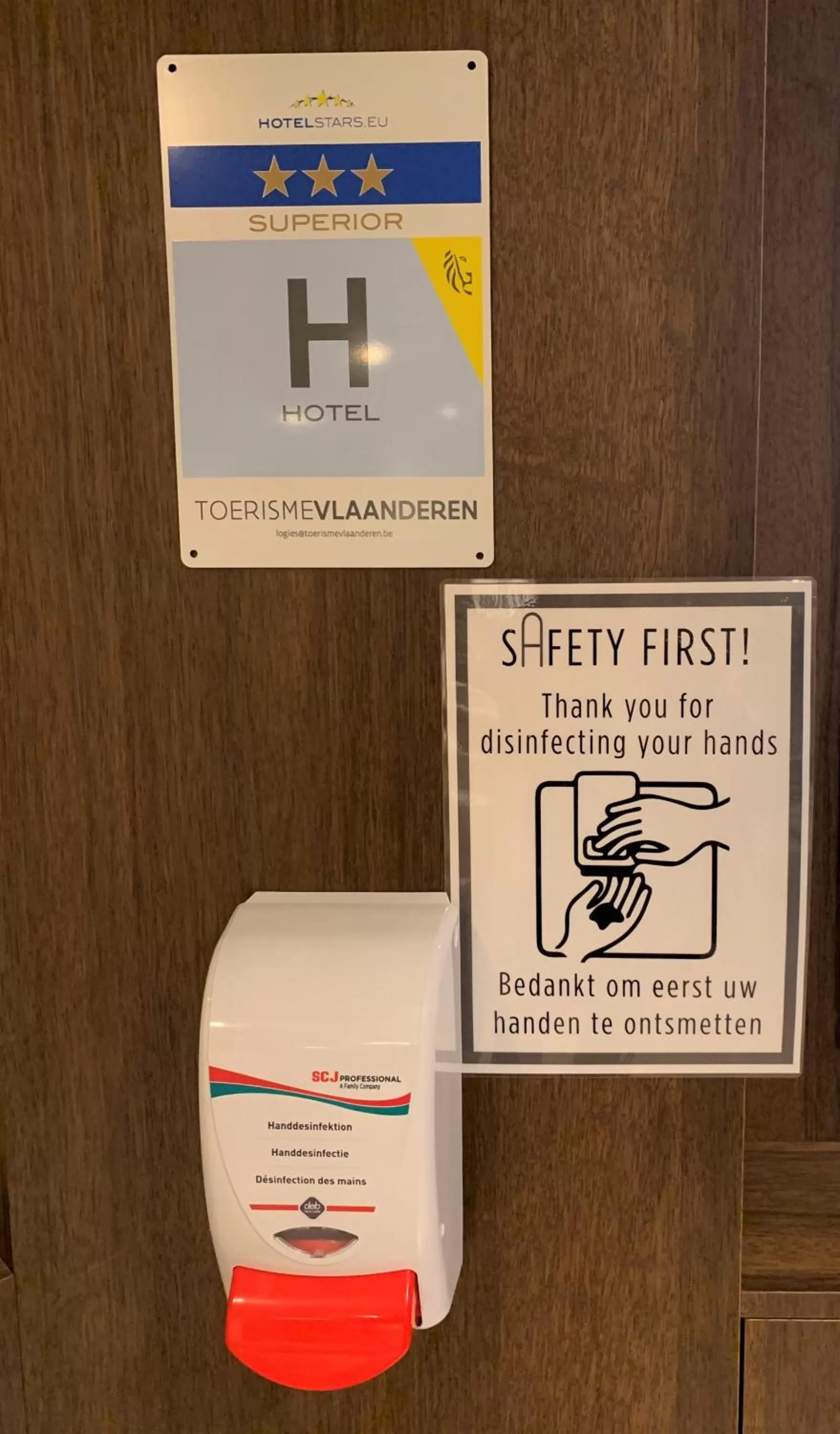 Lobby or reception in Castelnou Aparthotel