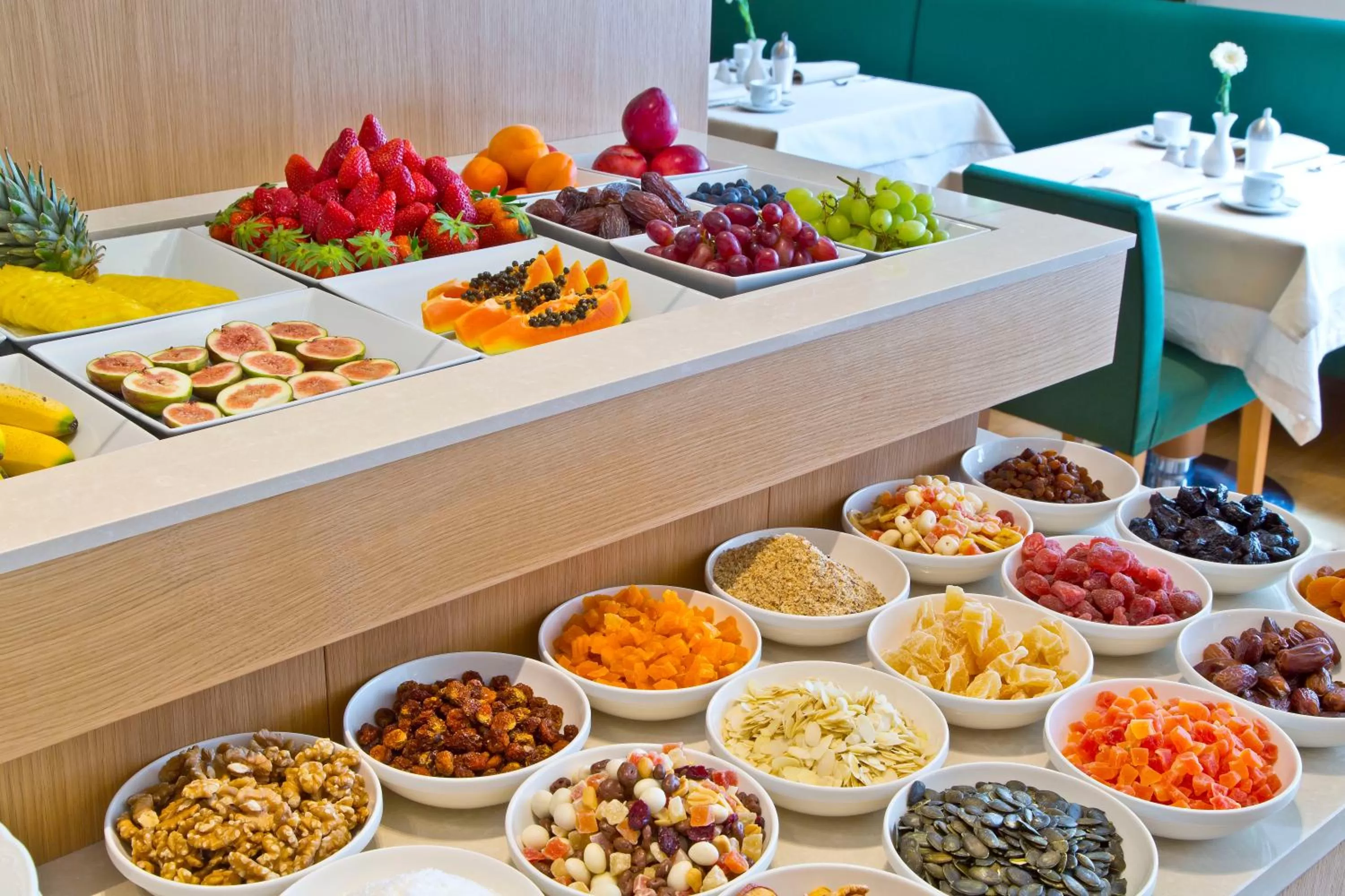 Food and drinks in Hotel Maximilian - Stadthaus Penz