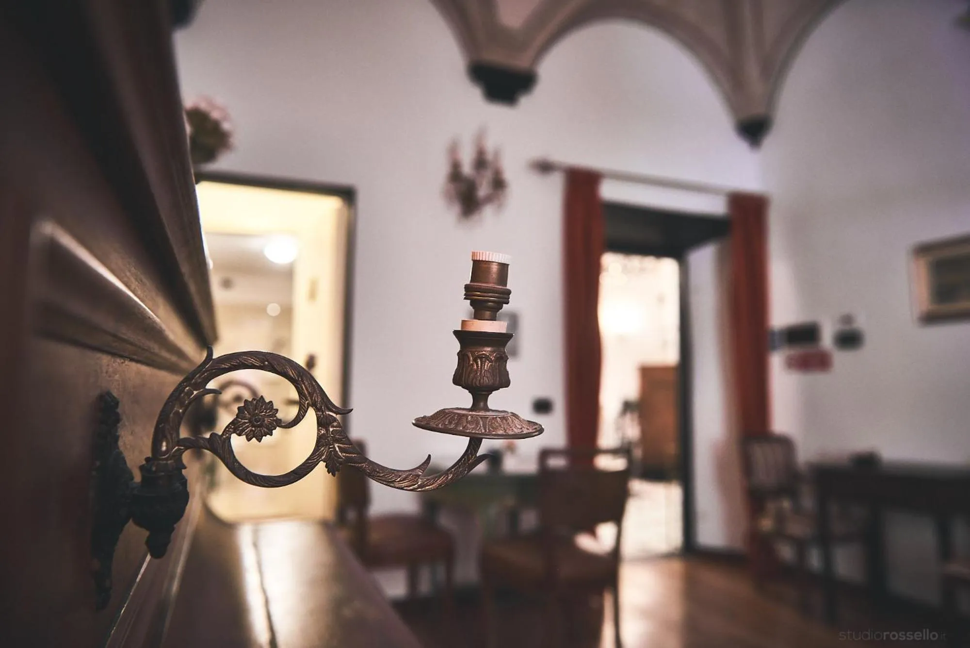 Decorative detail in Affittacamere San Teodoro