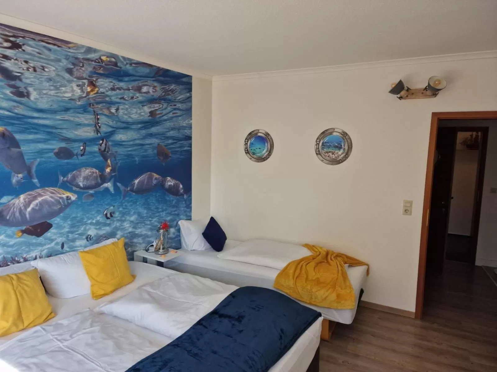 Photo of the whole room, Bed in Hotel Seeblick am Sankelmarker See - Natur und Erholung