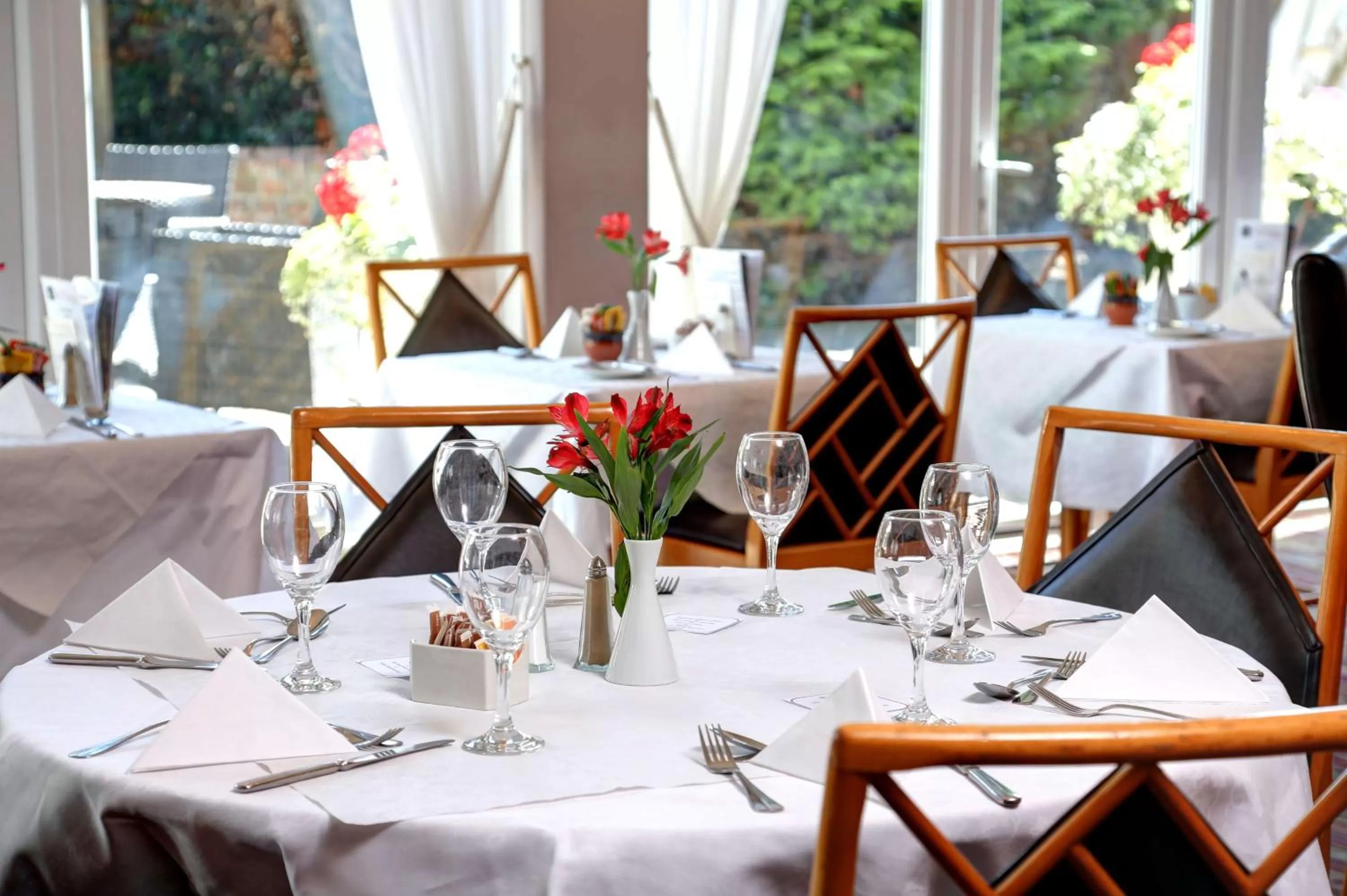 Restaurant/Places to Eat in Best Western Brook Hotel