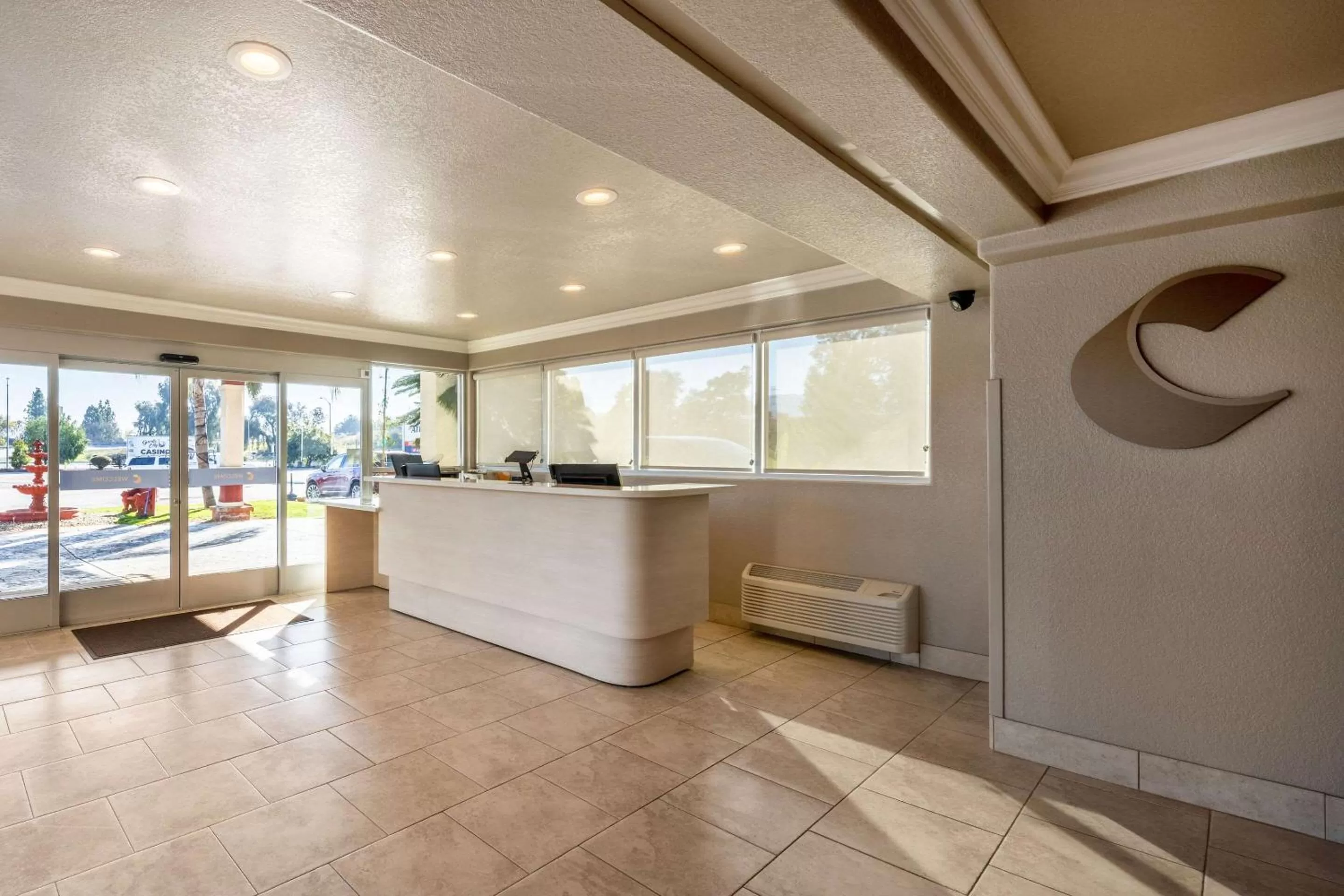Lobby or reception in Comfort Inn Gilroy