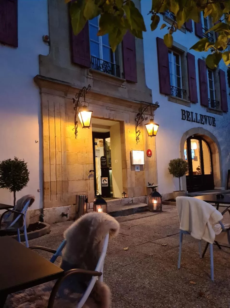 Facade/entrance in Hôtel Restaurant Bellevue